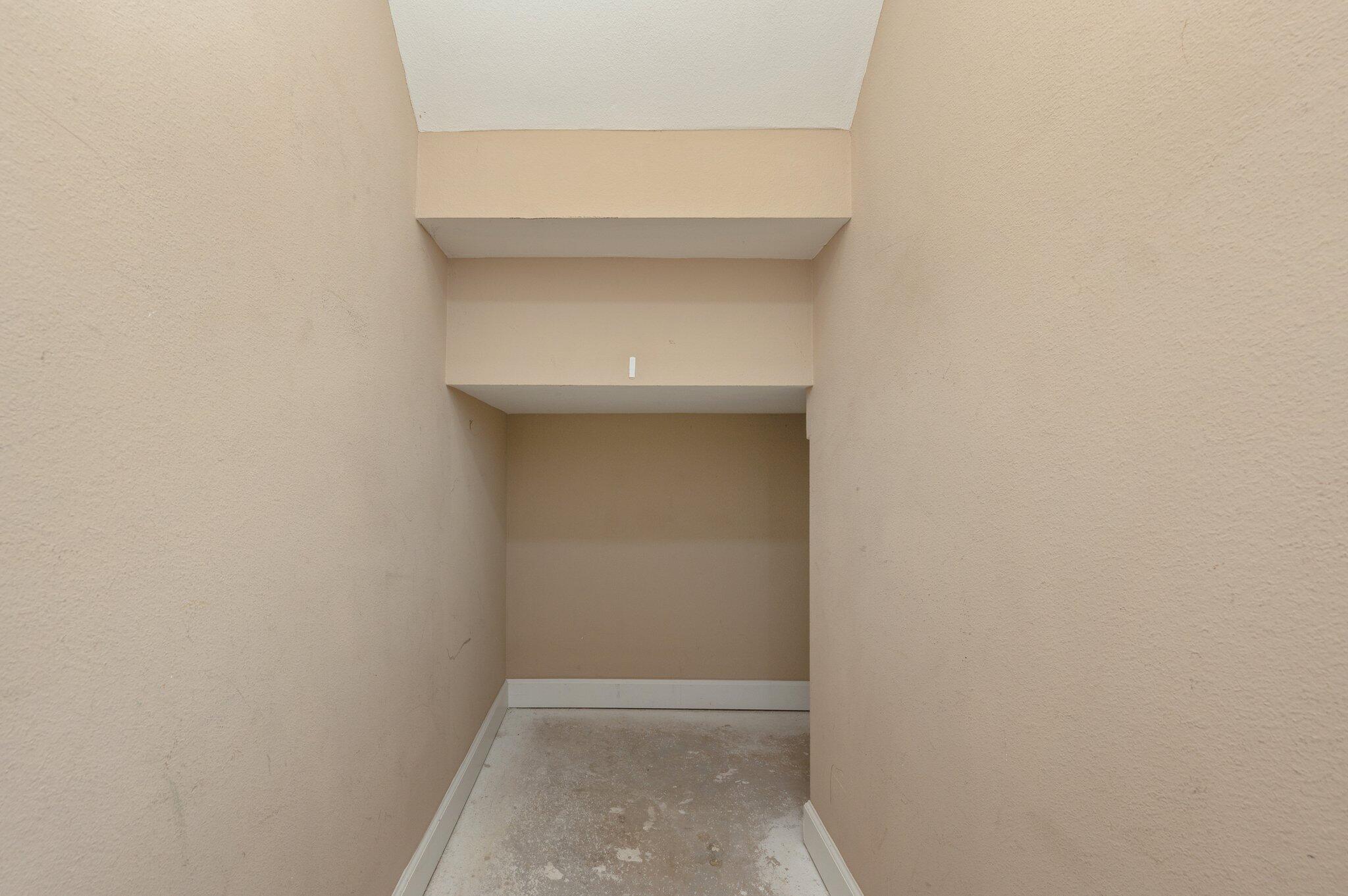 CARONDOLET T/H - Residential