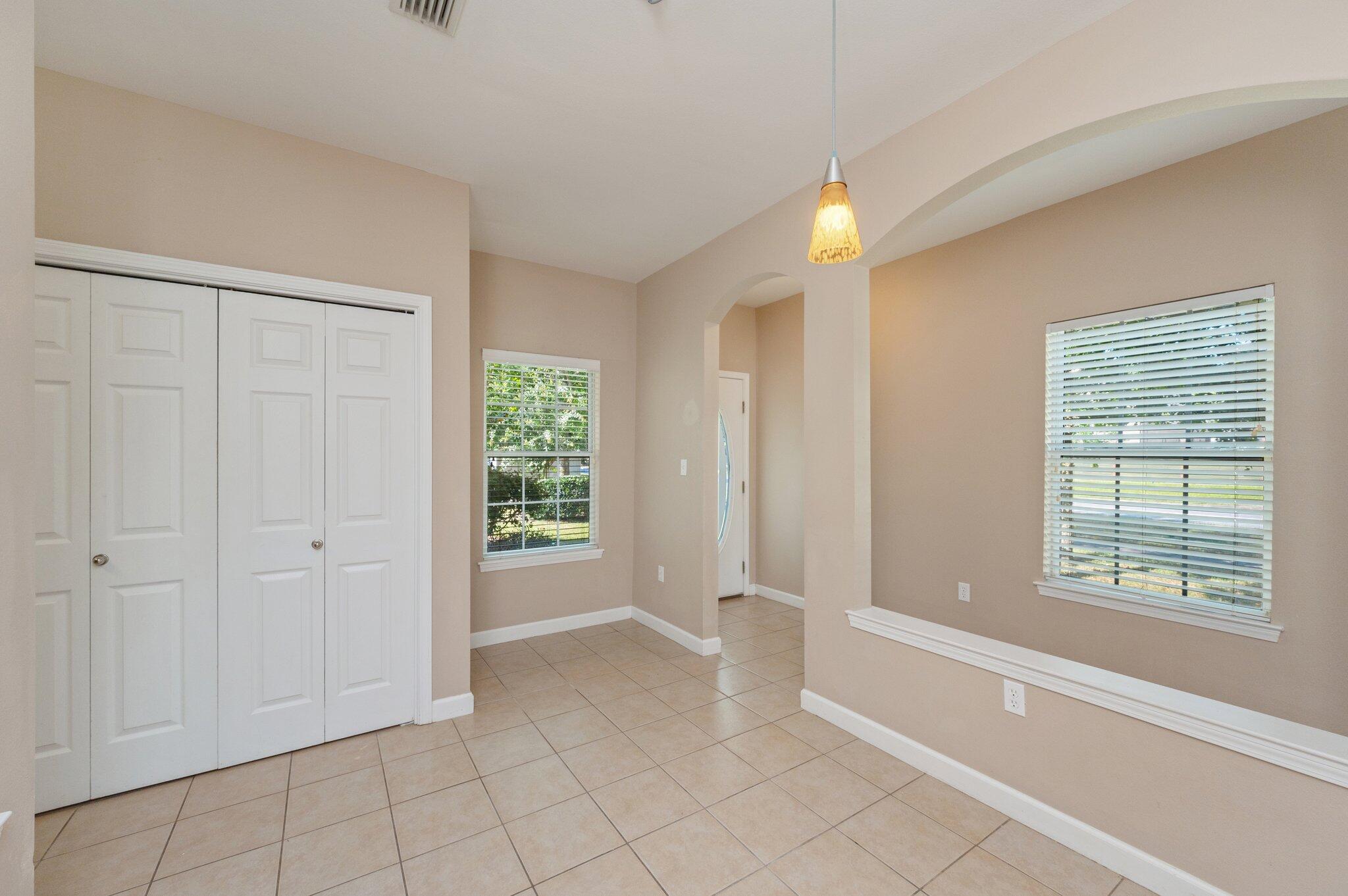 CARONDOLET T/H - Residential