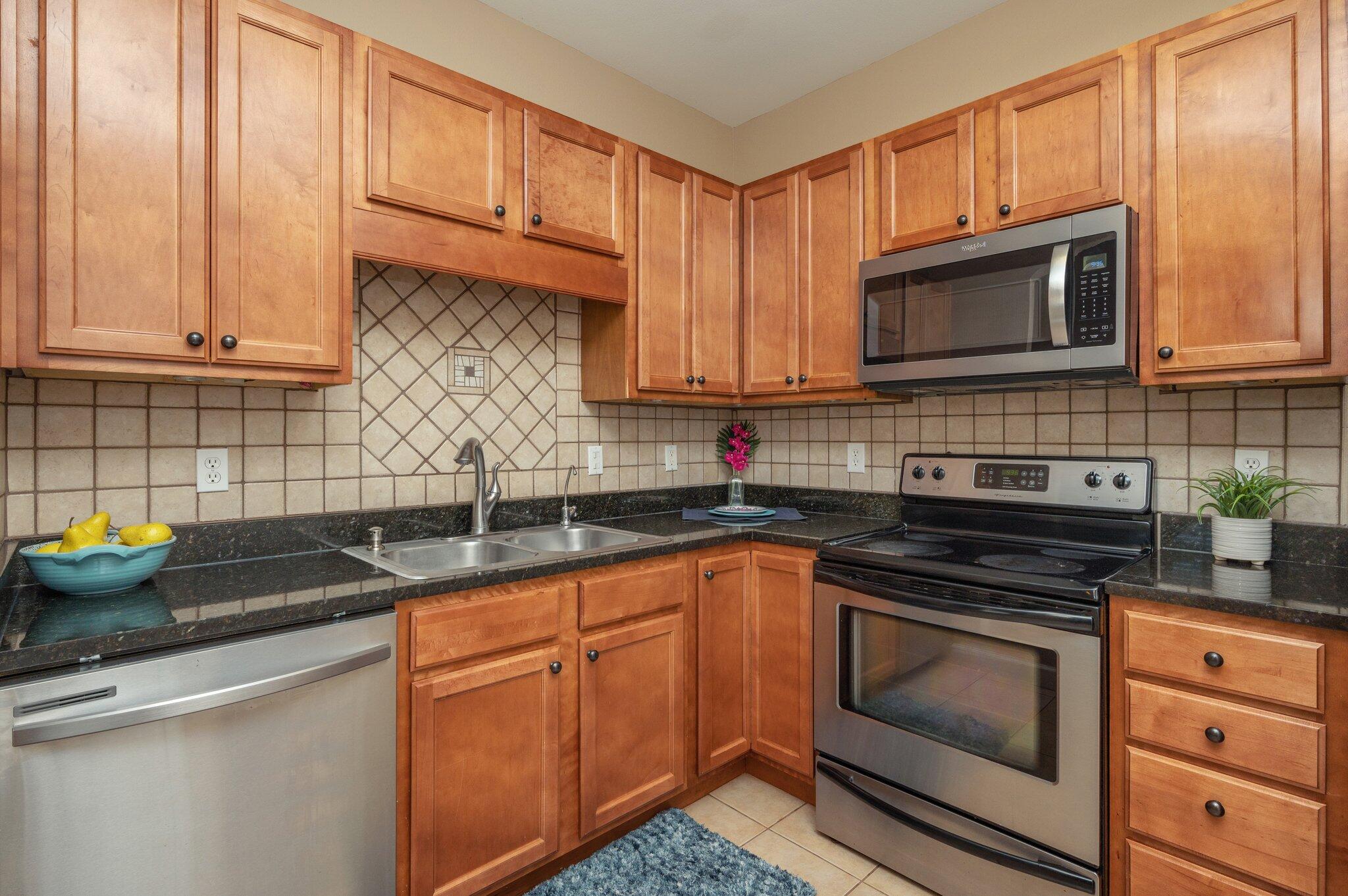 CARONDOLET T/H - Residential