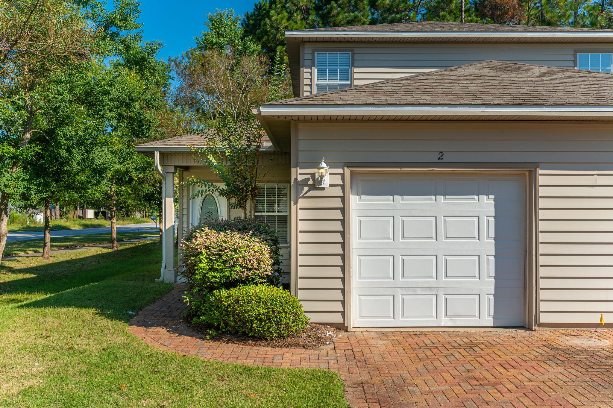 CARONDOLET T/H - Residential