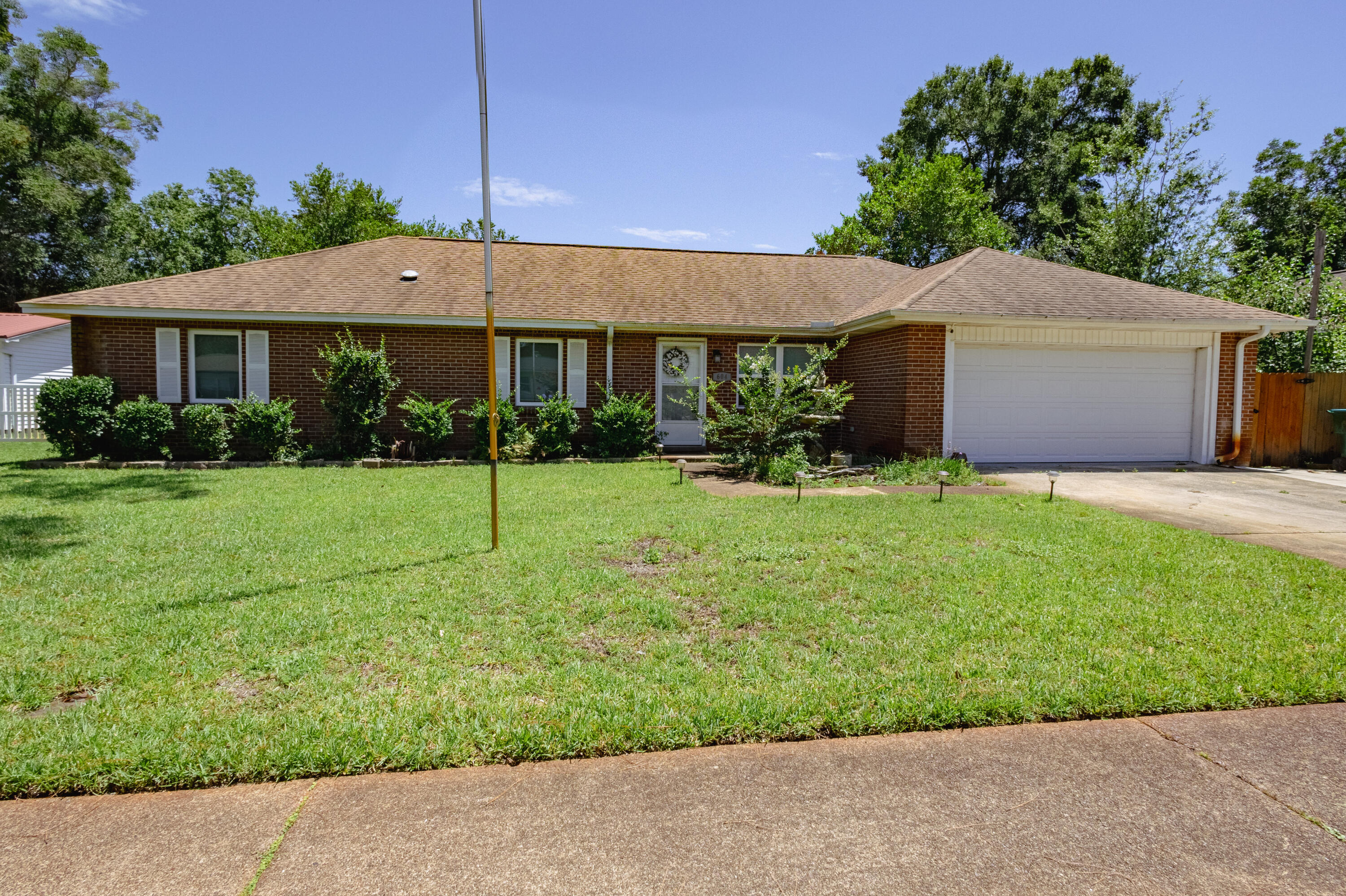 MID PINES - Residential