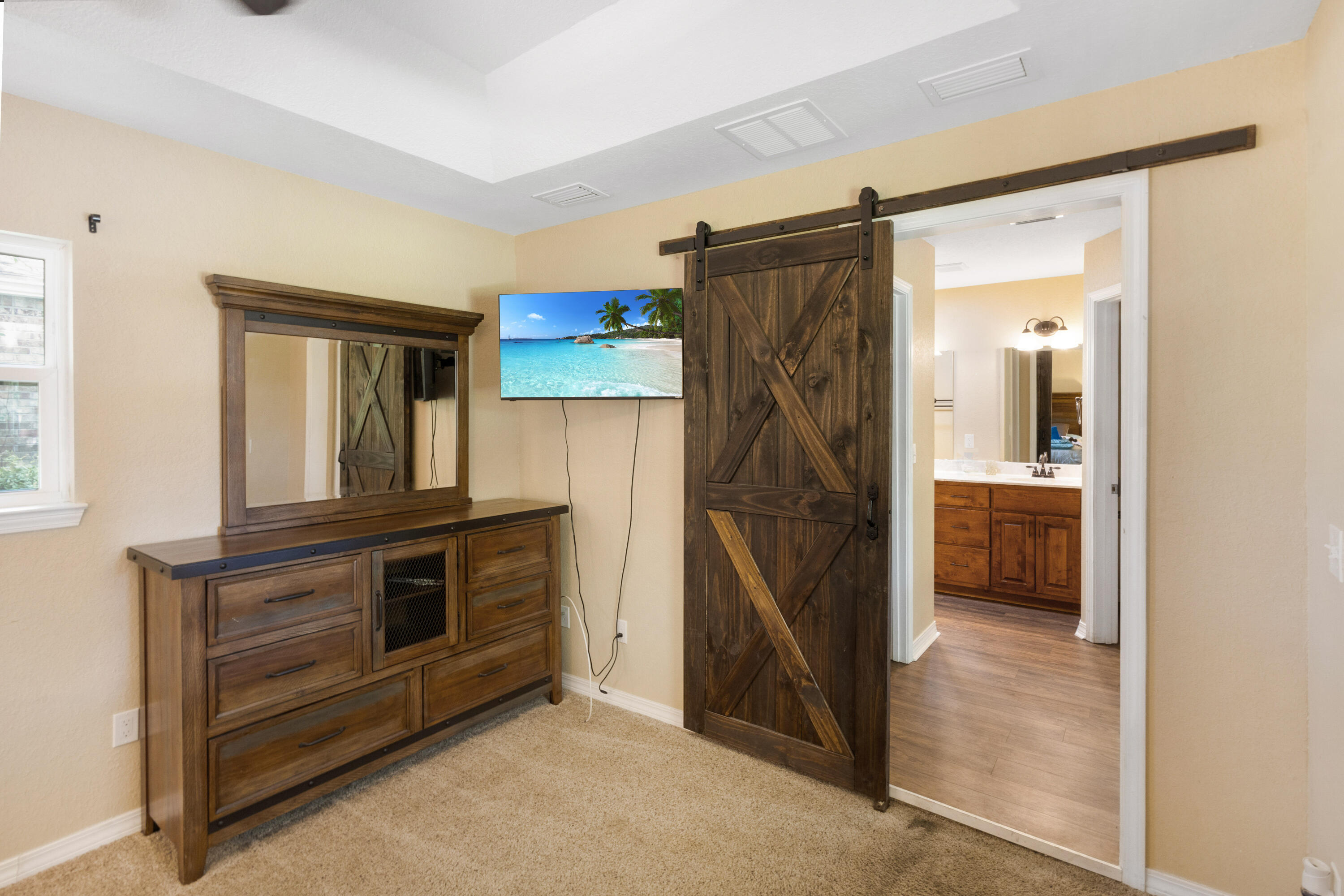 MID PINES - Residential