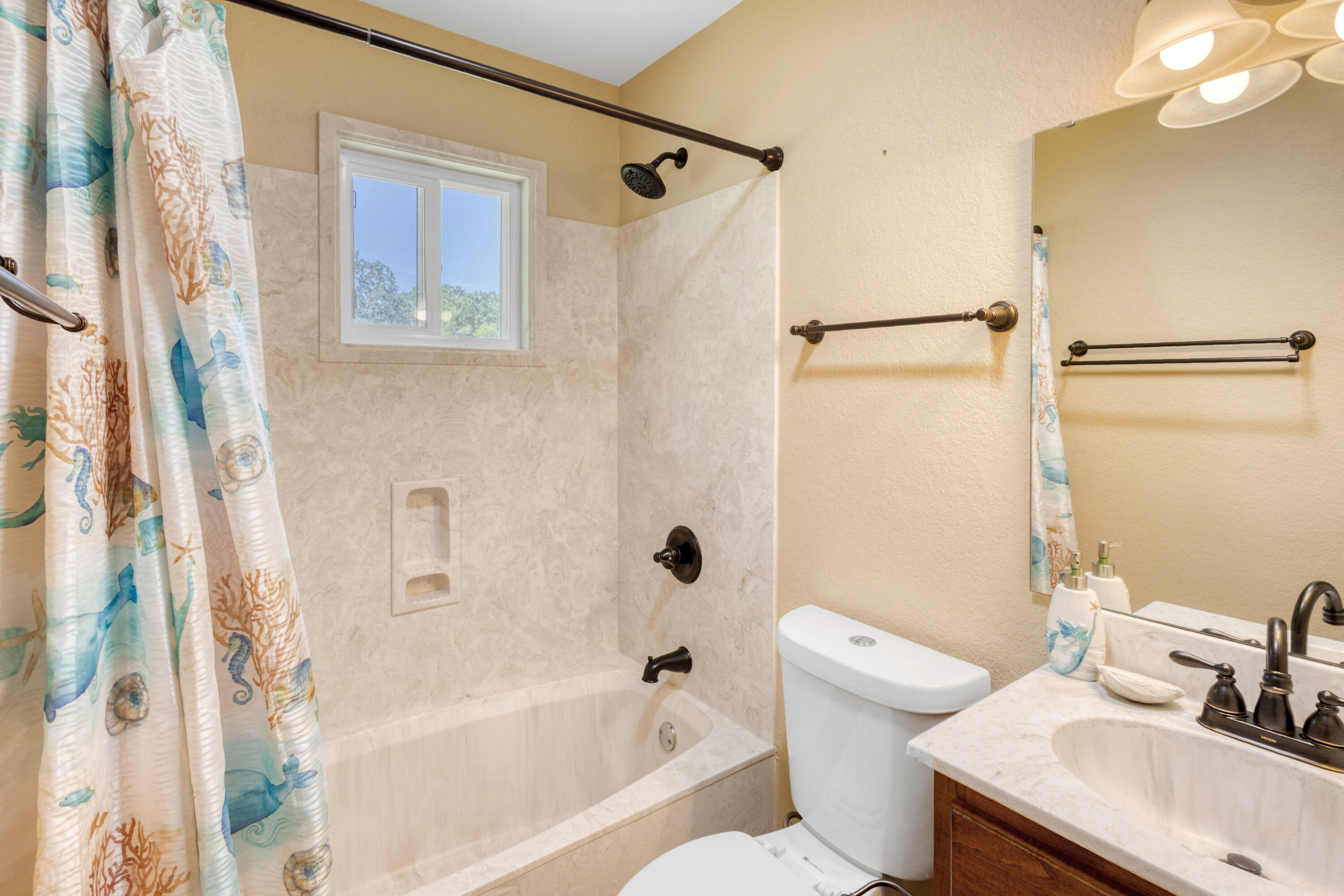 MID PINES - Residential
