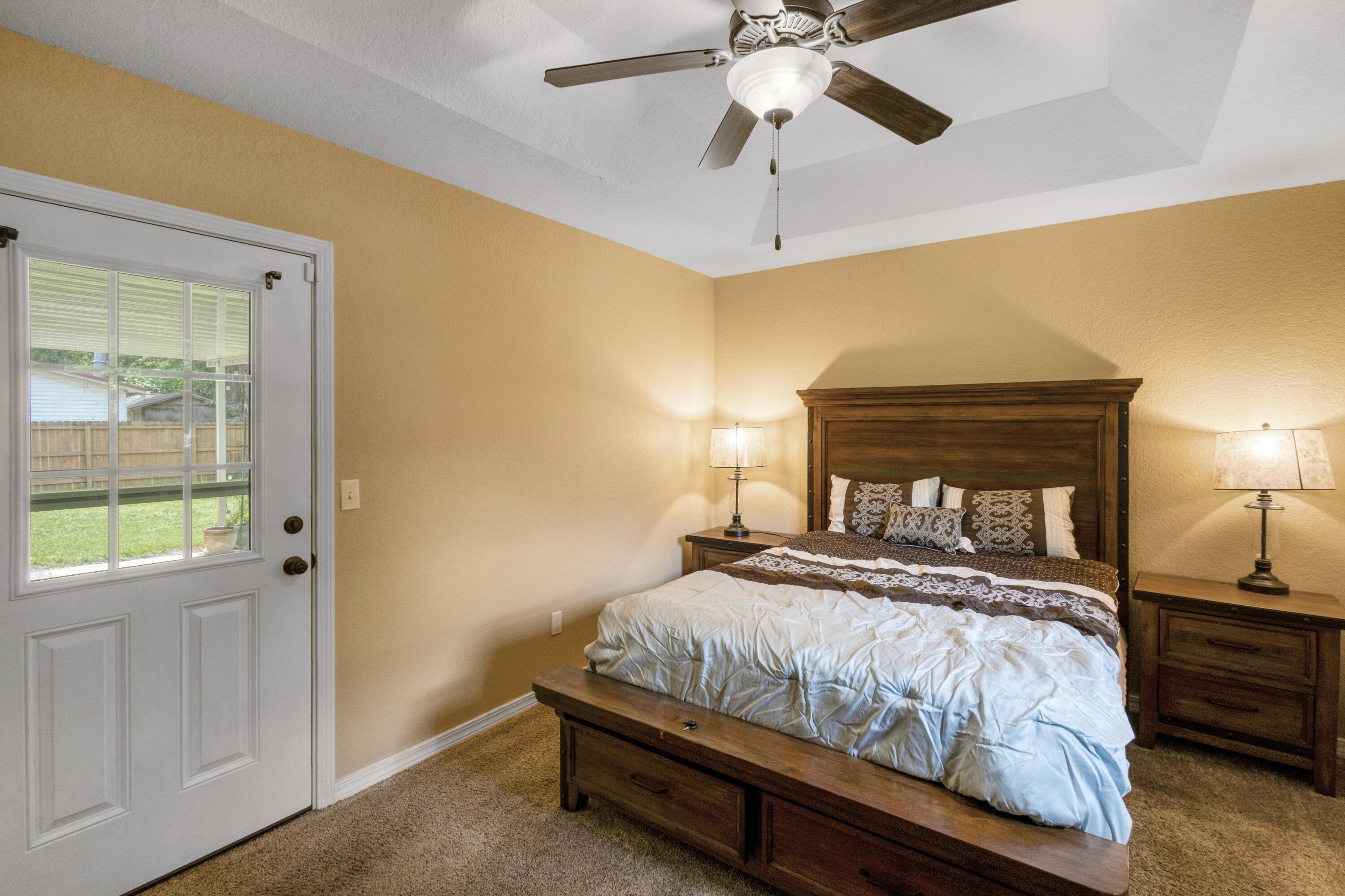 MID PINES - Residential