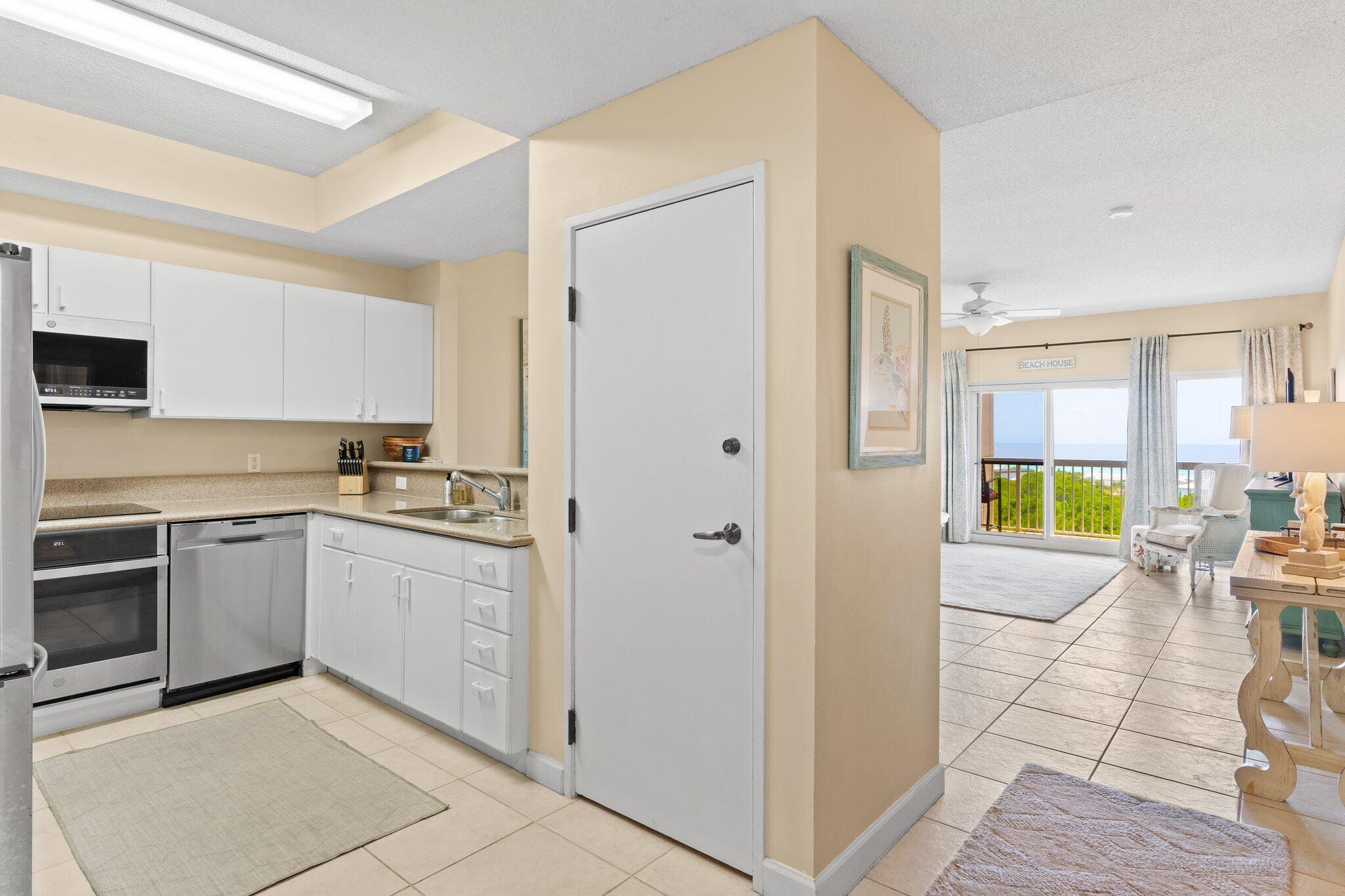 SUMMIT AT TOPS'L (THE) - Residential