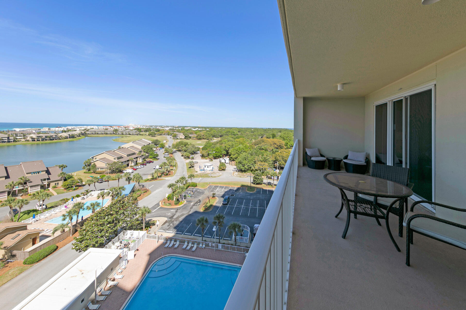 ARIEL DUNES II - Residential