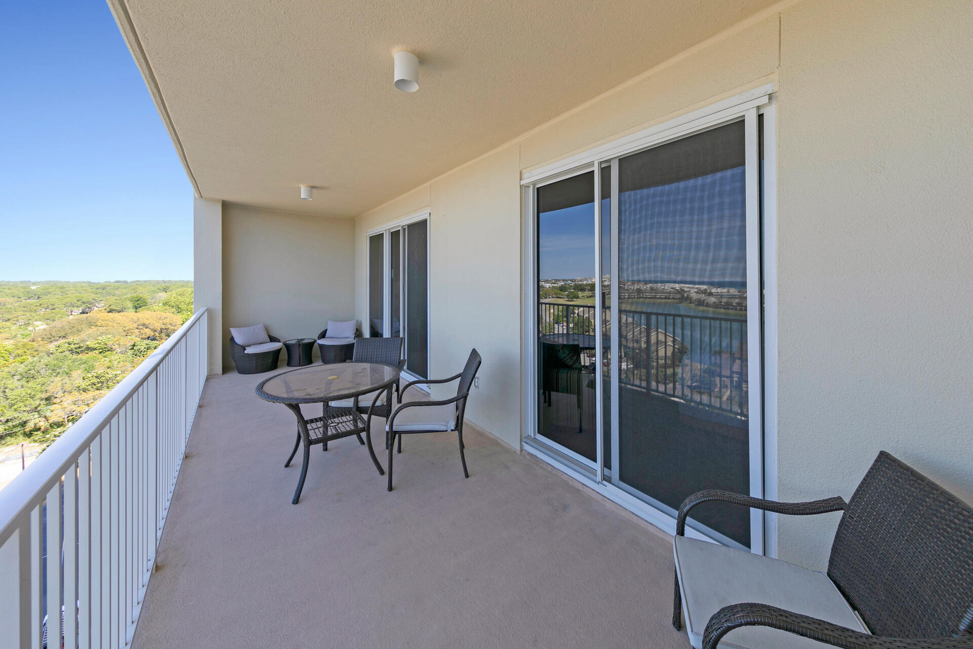 ARIEL DUNES II - Residential