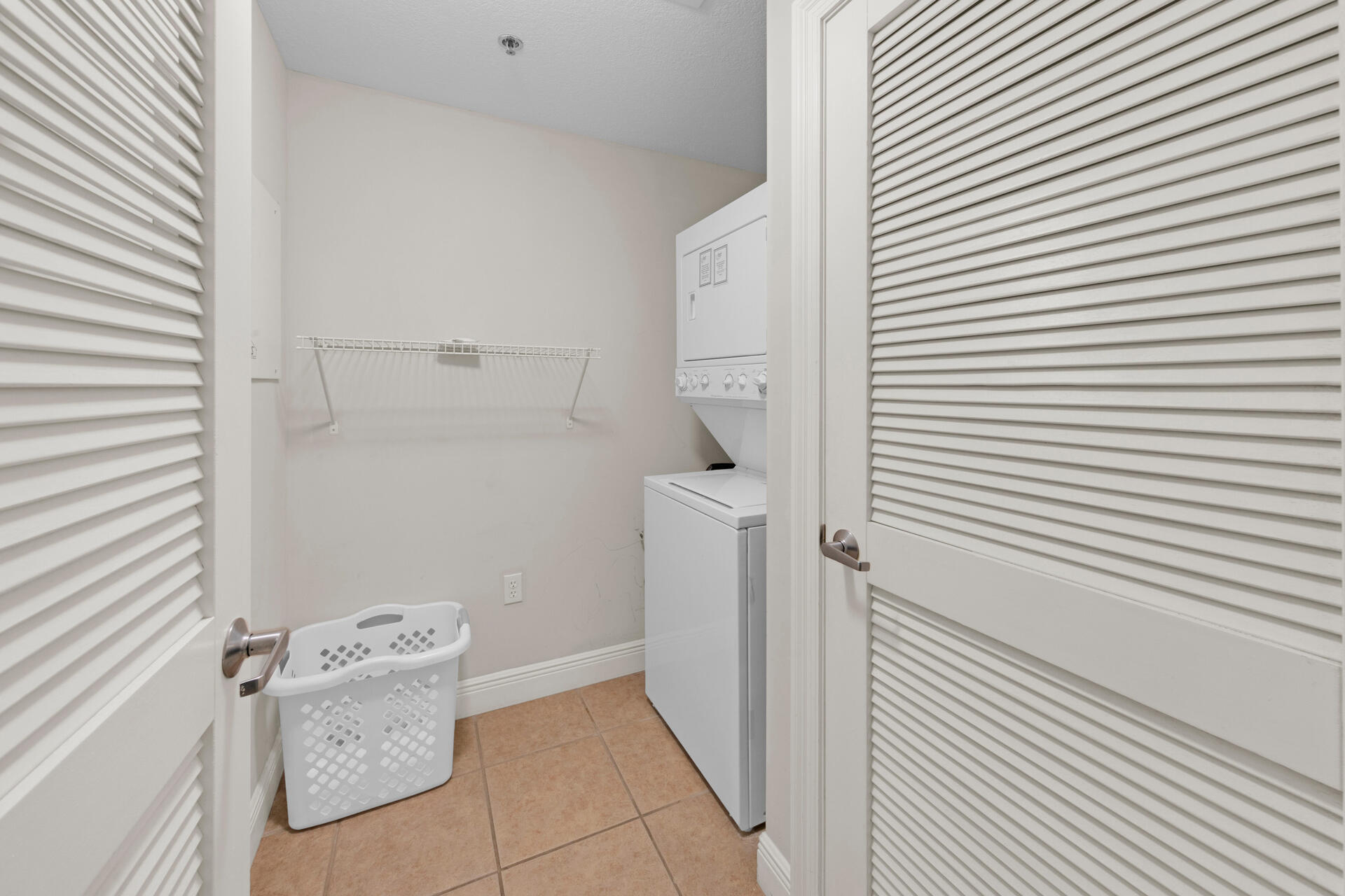 ARIEL DUNES II - Residential