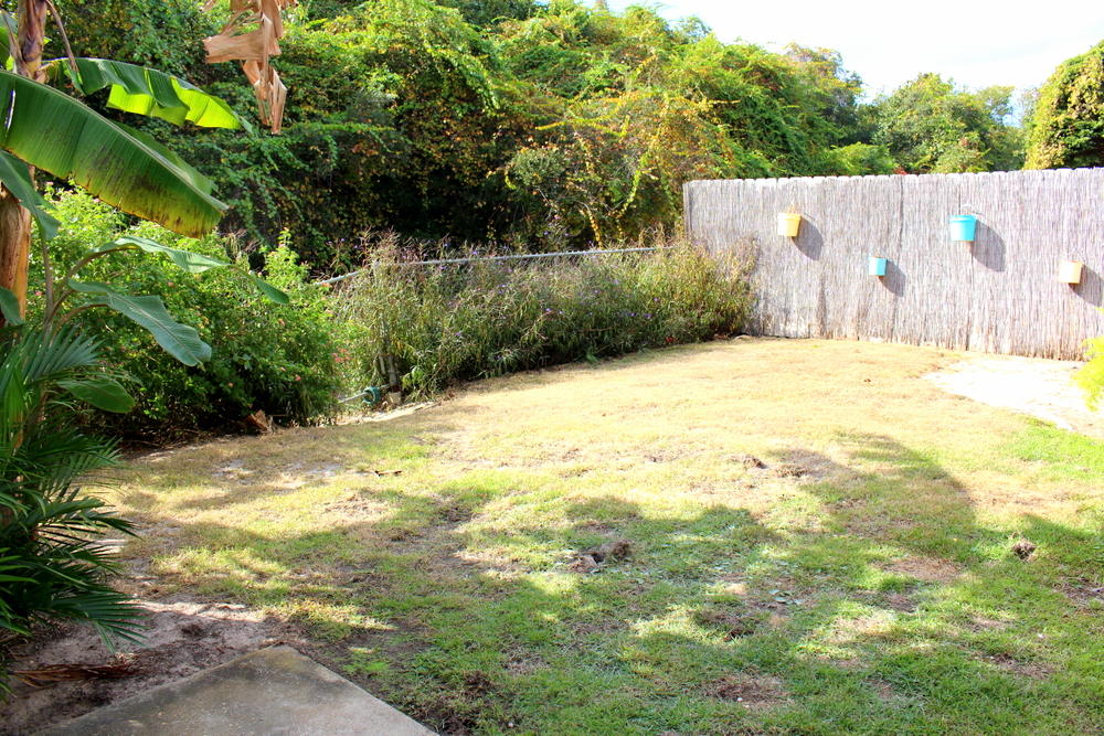 EMERALD OAKS T/H . - Residential