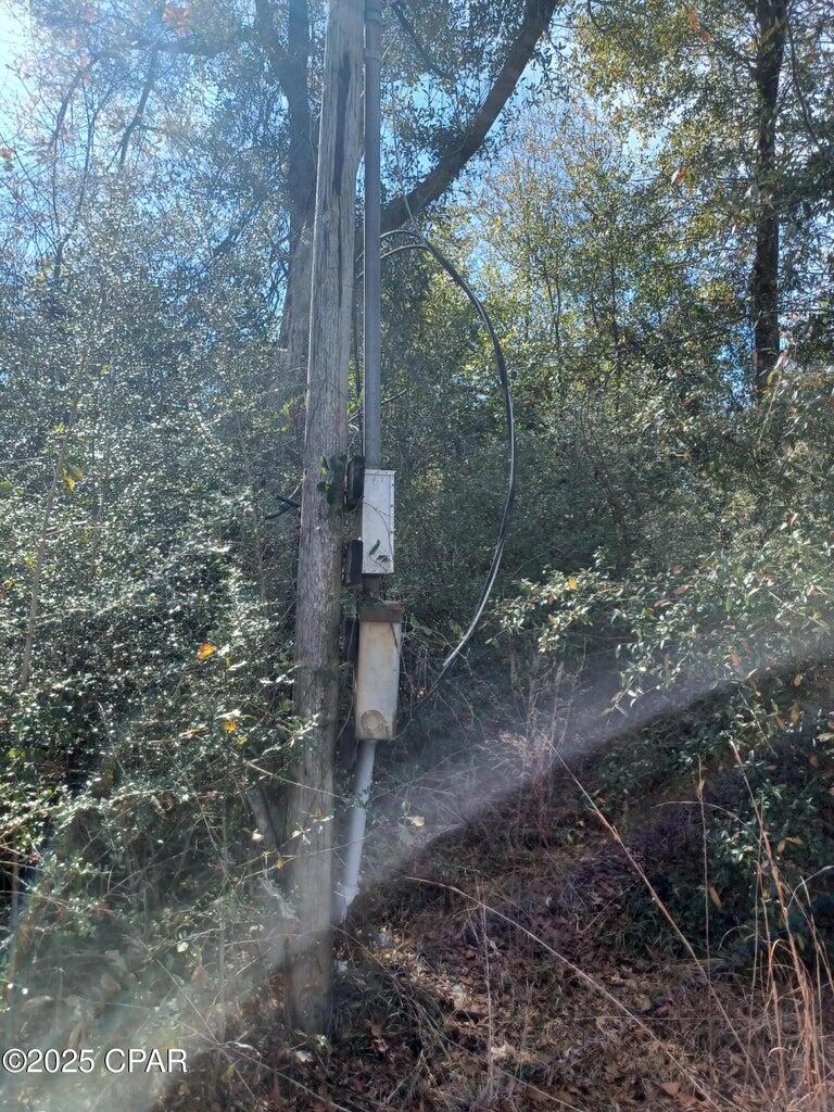 NO RECORDED SUBDIVISION - Land