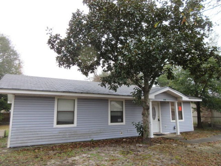 What a great opportunity with this 3 bedroom 1 bath REO home that has a large back yard that could be your home or a rental investment! The kitchen has beautiful cabinets and brand new stainless dishwasher, microwave and range. You can't beat the price or the convenient location that is close to schools, Military bases, shopping and employment opportunities. Seller financing available to qualified fix and flip investors. Ask you Agent for details.