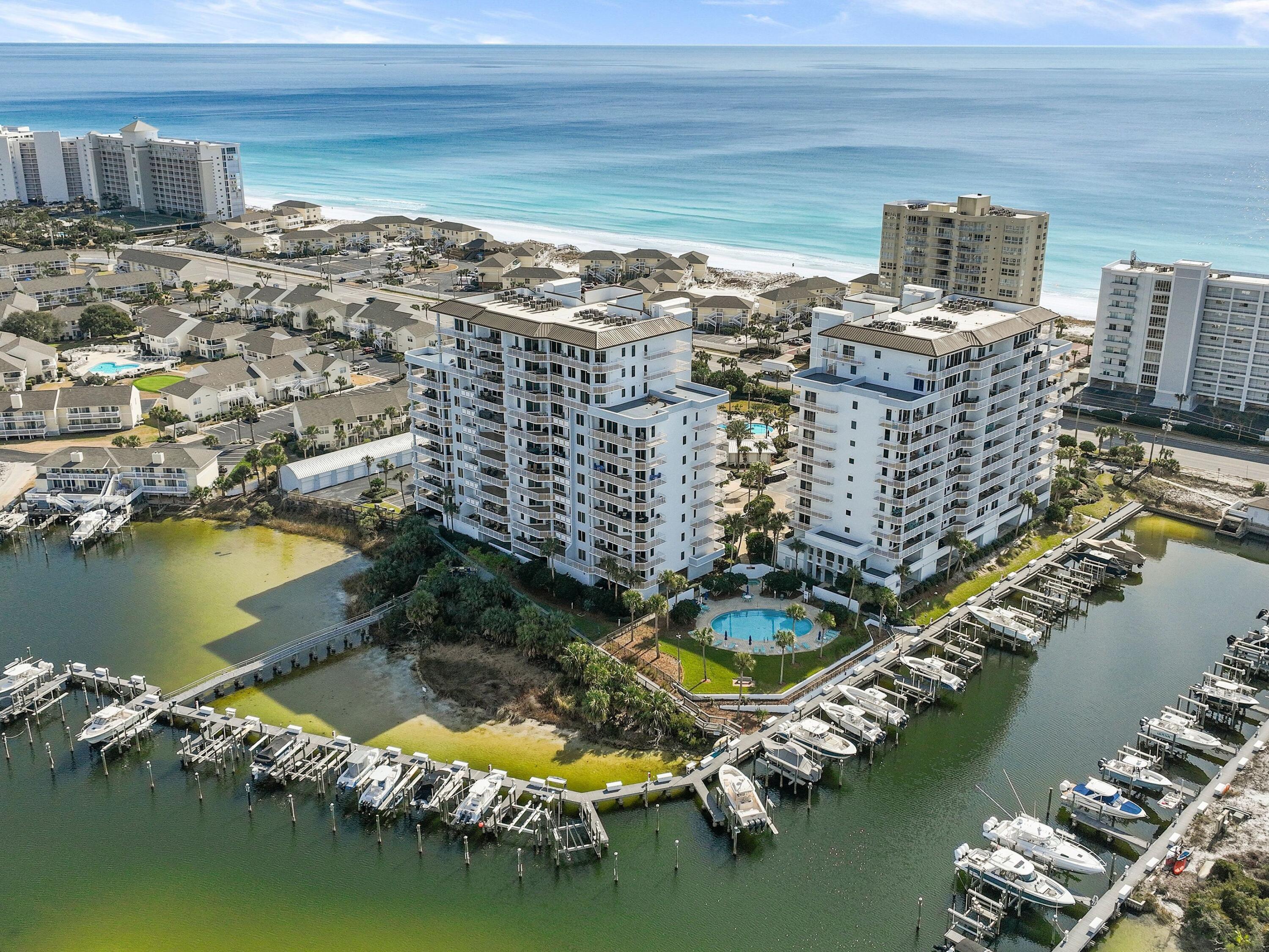HARBOR LANDING - Residential