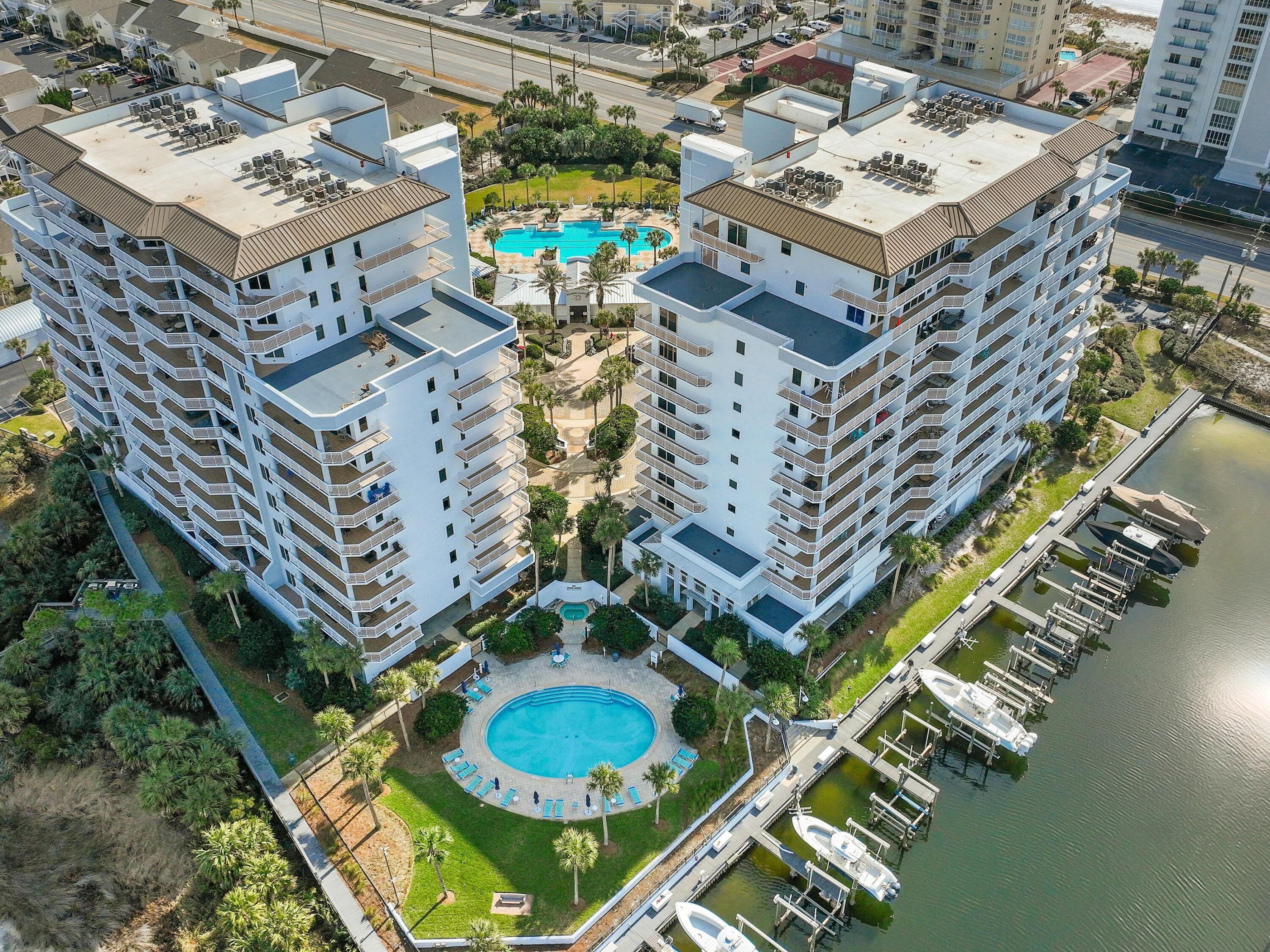 HARBOR LANDING - Residential