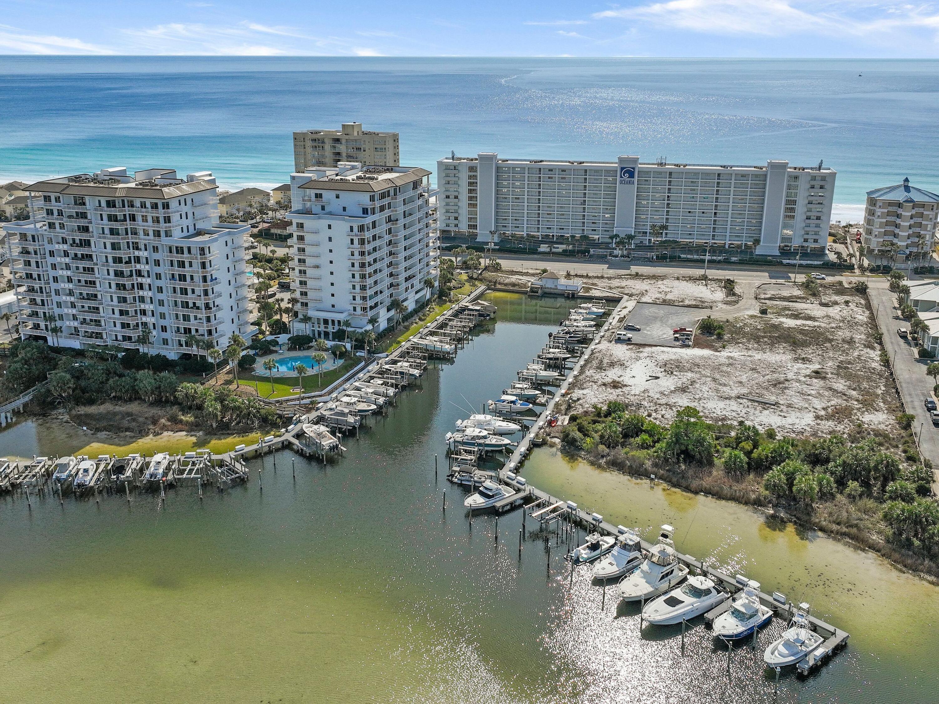 HARBOR LANDING - Residential