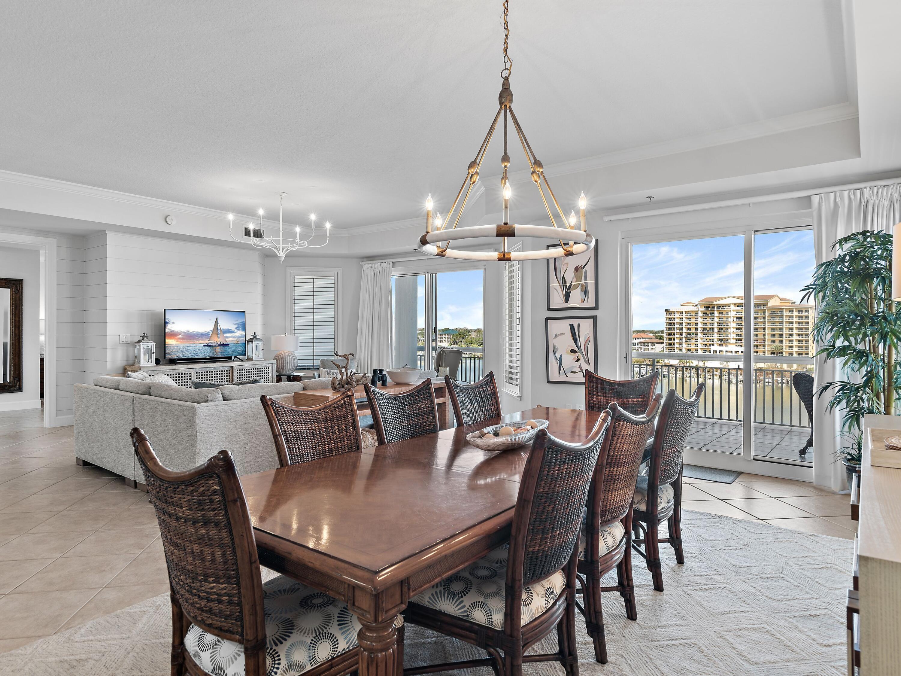 HARBOR LANDING - Residential