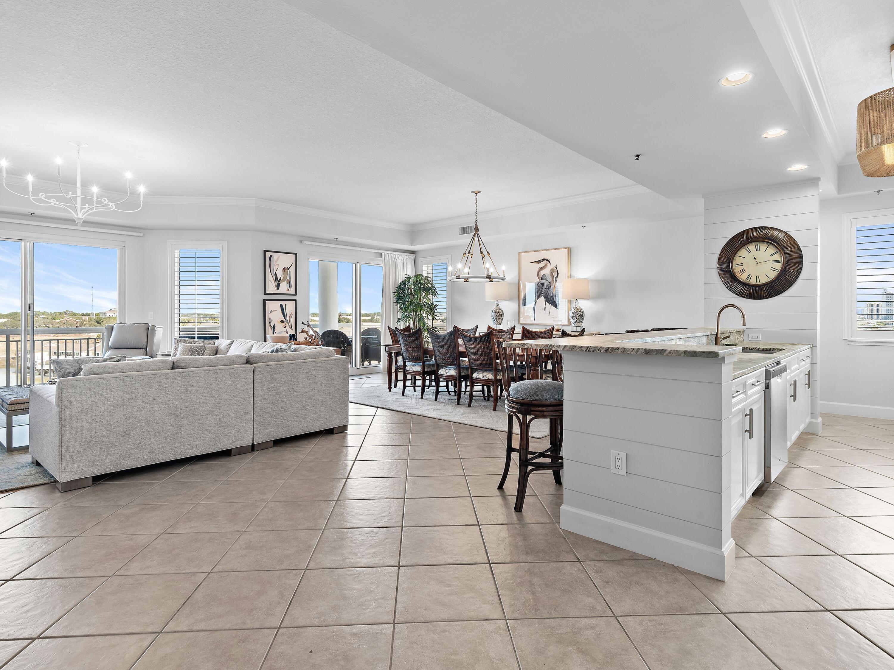 HARBOR LANDING - Residential