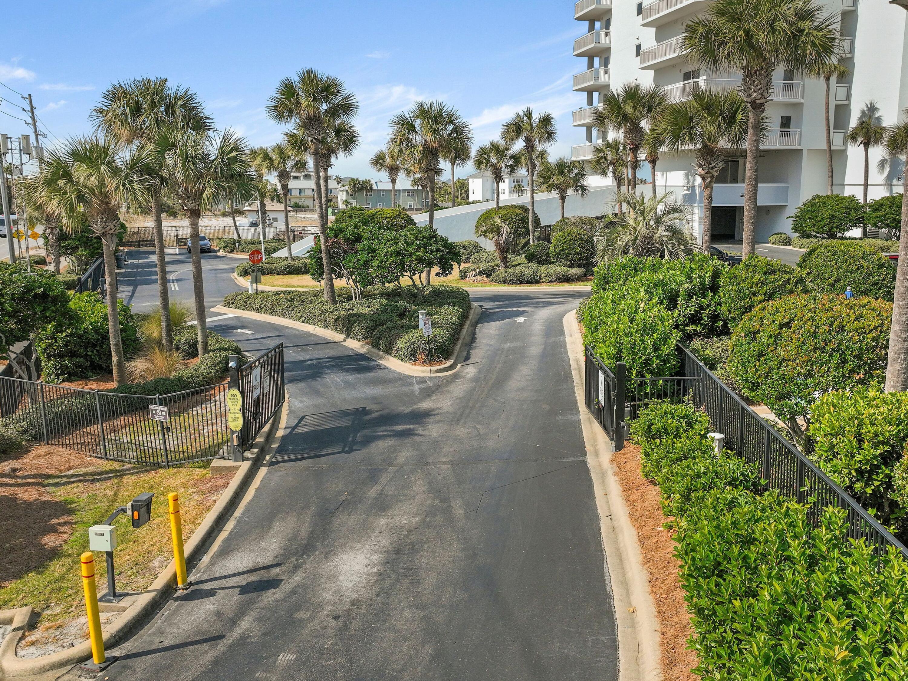 HARBOR LANDING - Residential
