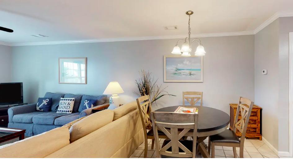 WOODLAND SHORES T/H PH 5 - Residential