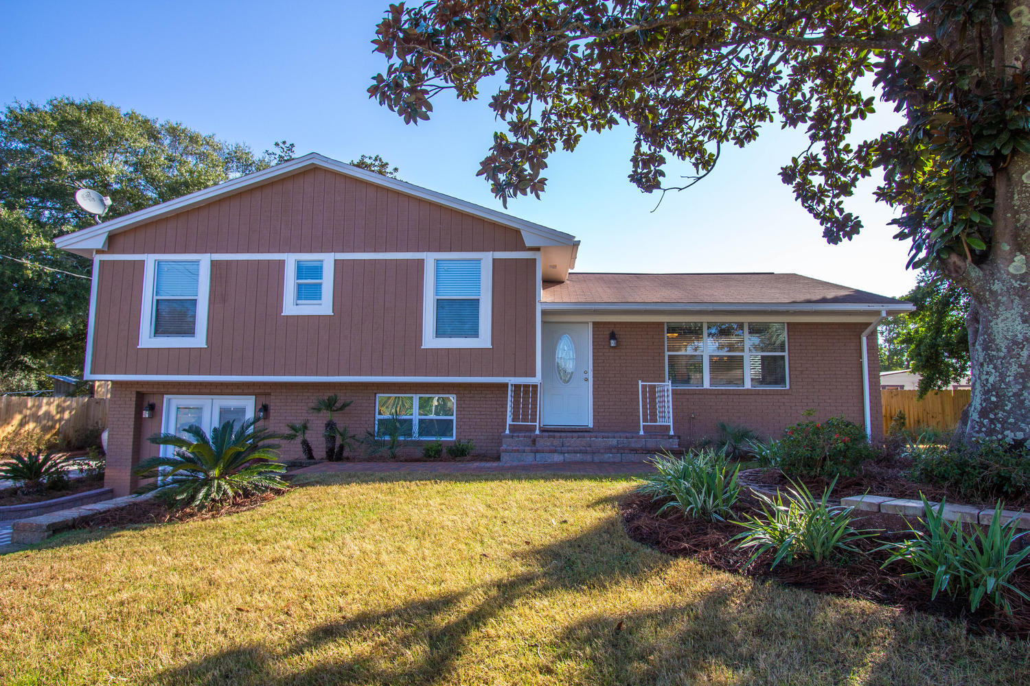 CALHOUN S/D TO DESTIN - Residential