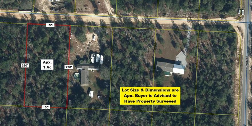 Approximately 1 ac lightly wooded lot, just minutes from downtown Defuniak Springs. Lot is just off paved road. Electric runs along the street. Public water is available (tap fee due). Septic tank required.