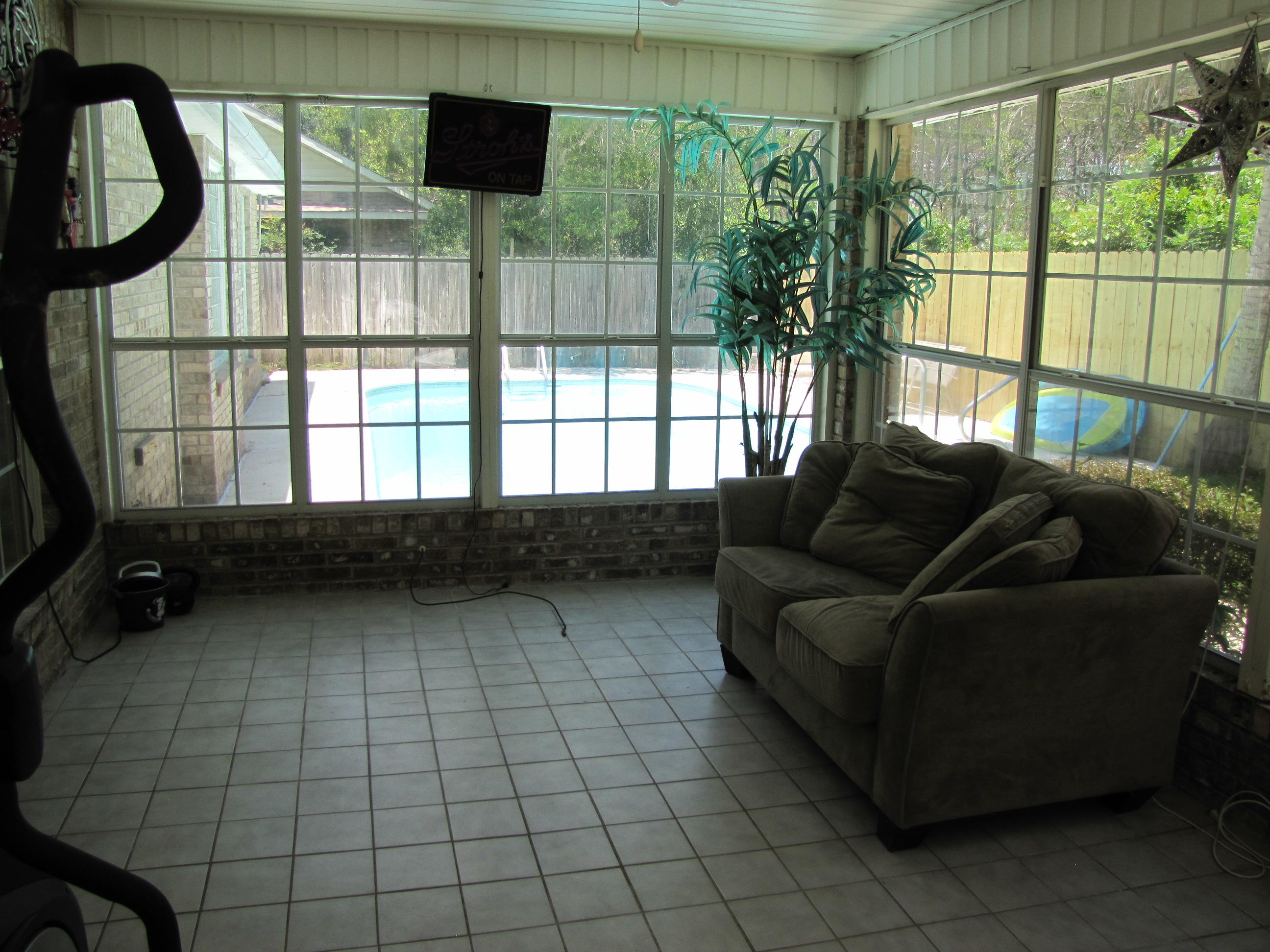 EMERALD BREEZE ESTATES - Residential