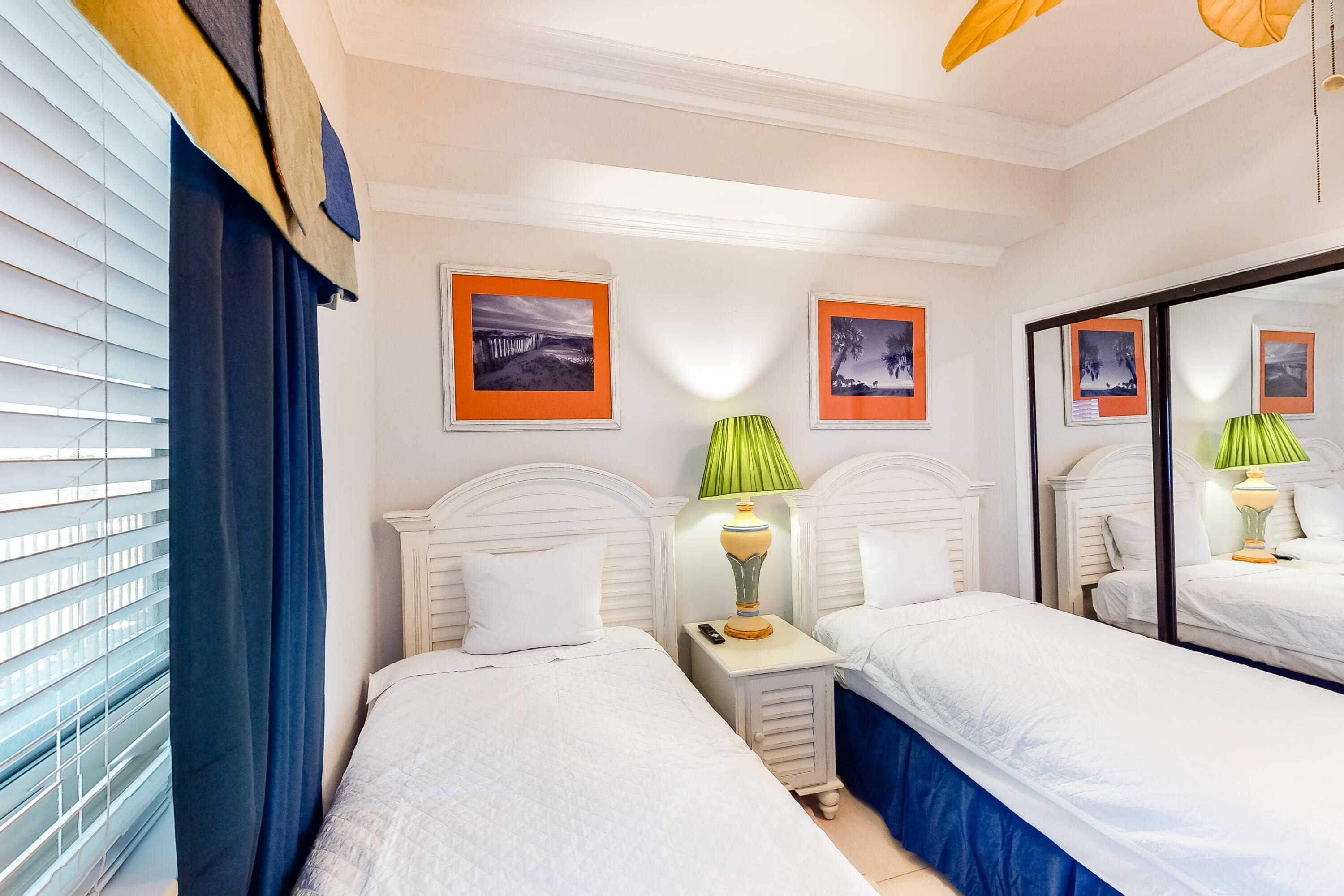 TOPS'L BEACH MANOR - Residential