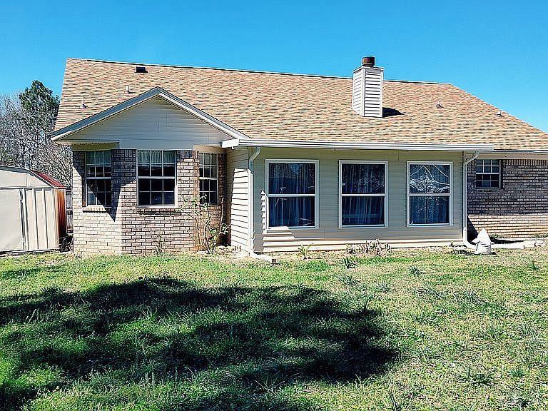 BAYOU RIDGE - Residential