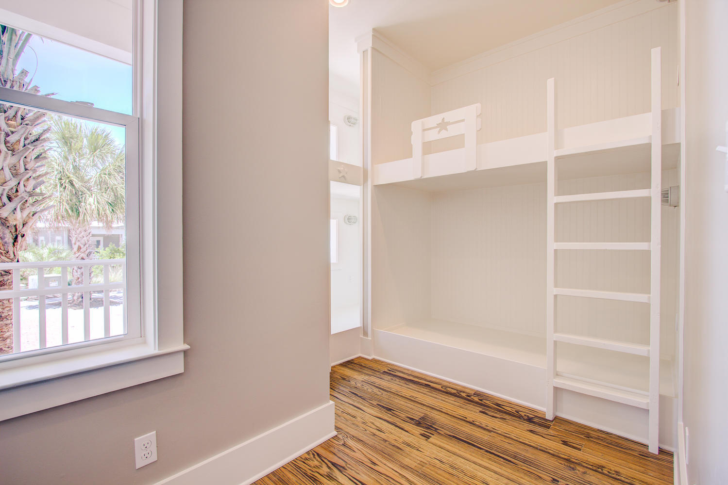 SEACREST BEACH - Residential