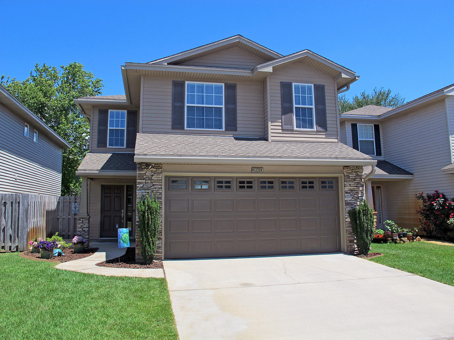 SUMMERWOOD - Residential