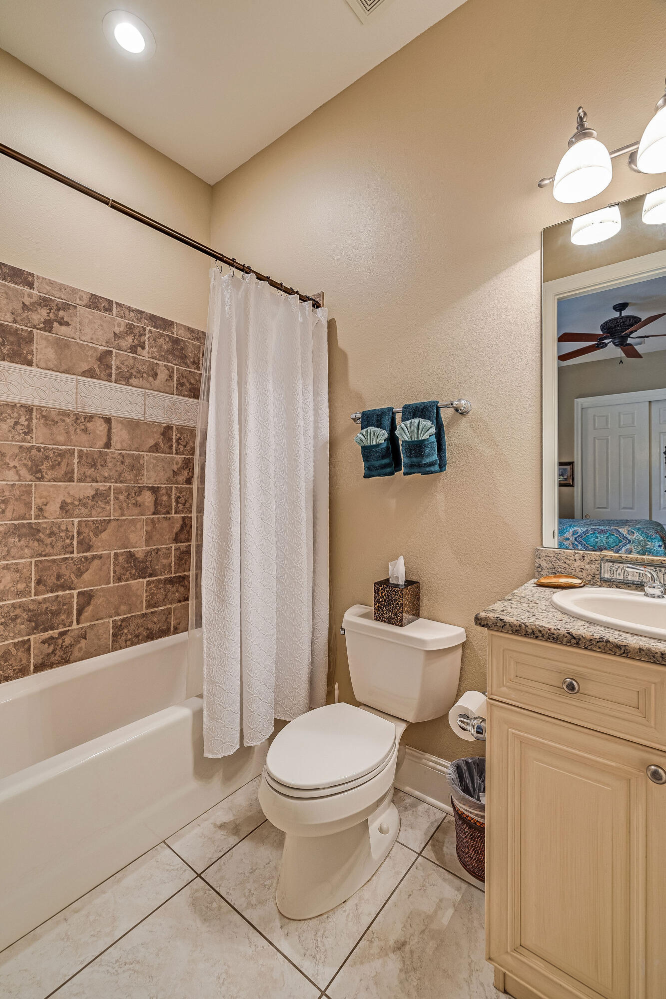 REGATTA BAY PATIO HOMES - Residential