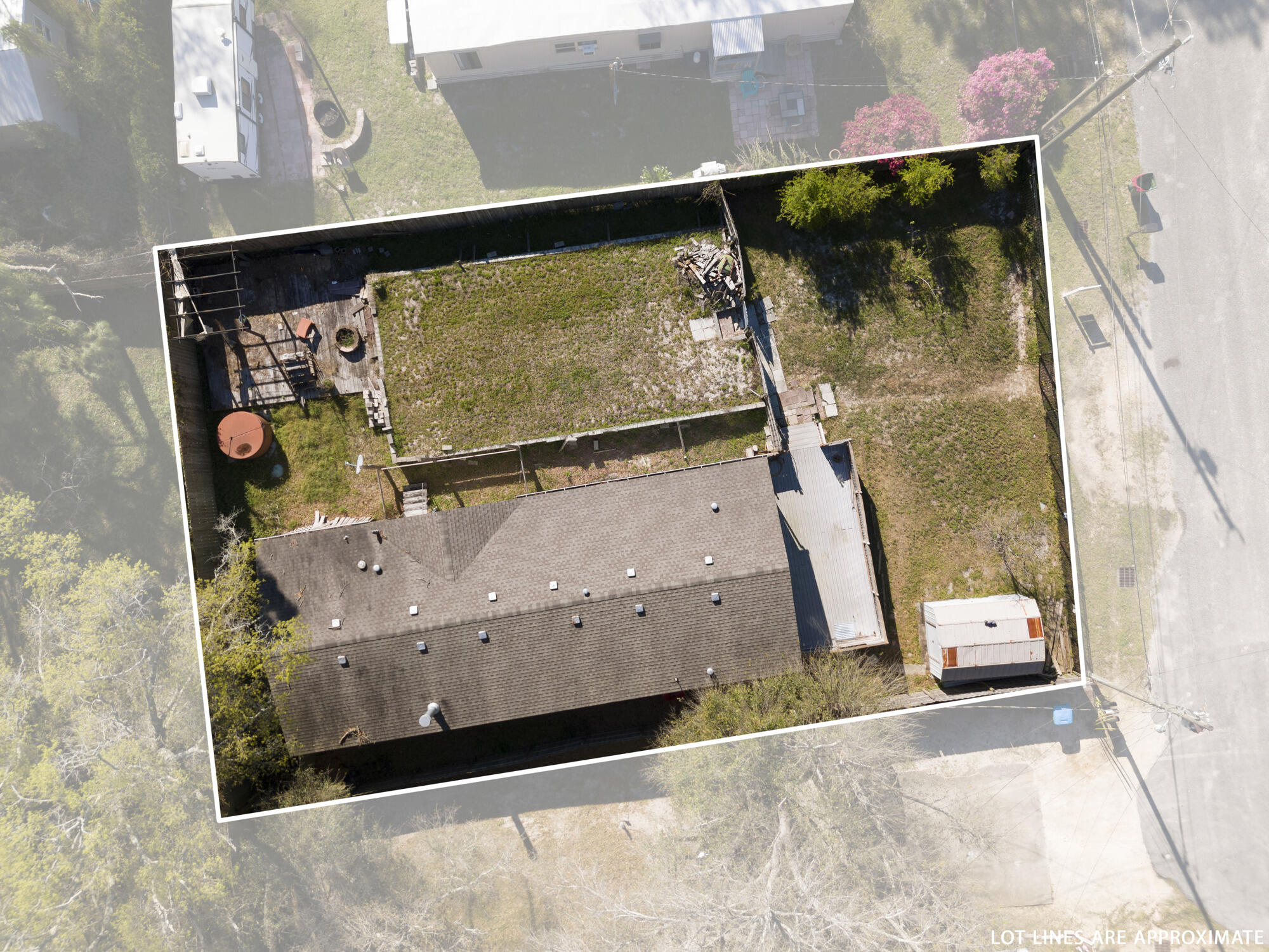 NO RECORDED SUBDIVISION - Residential