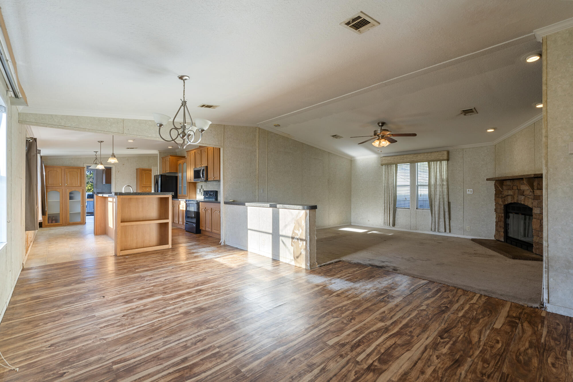 NO RECORDED SUBDIVISION - Residential