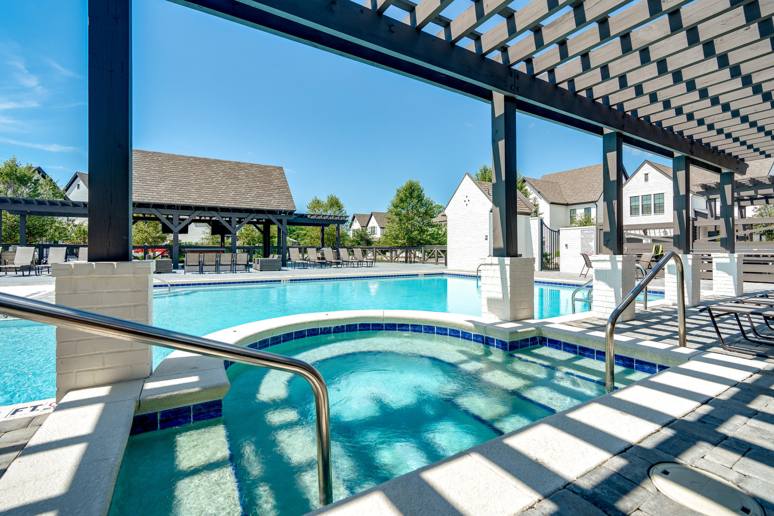 Ridgewalk - Residential