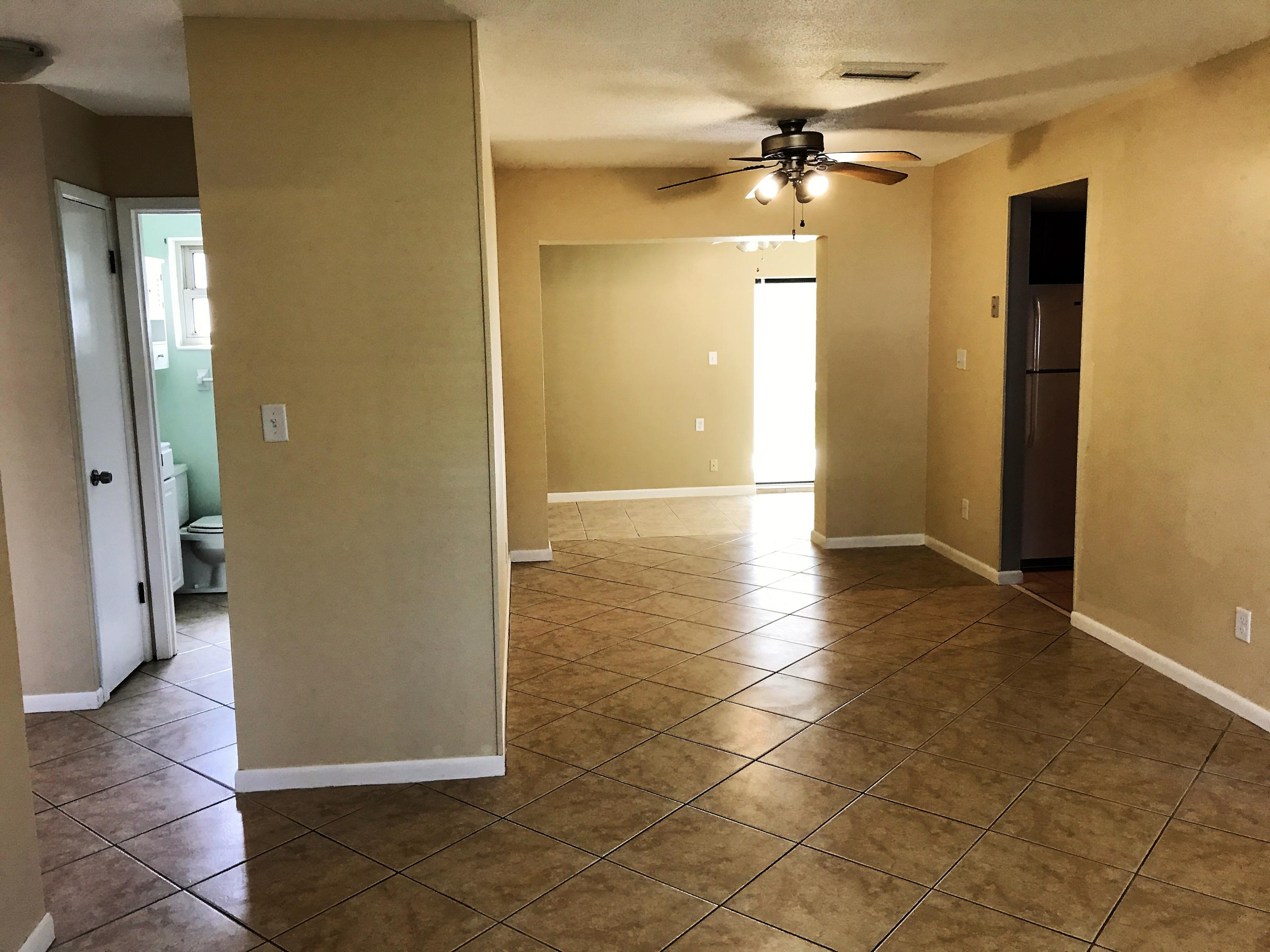 OAK TREE PARK - Residential