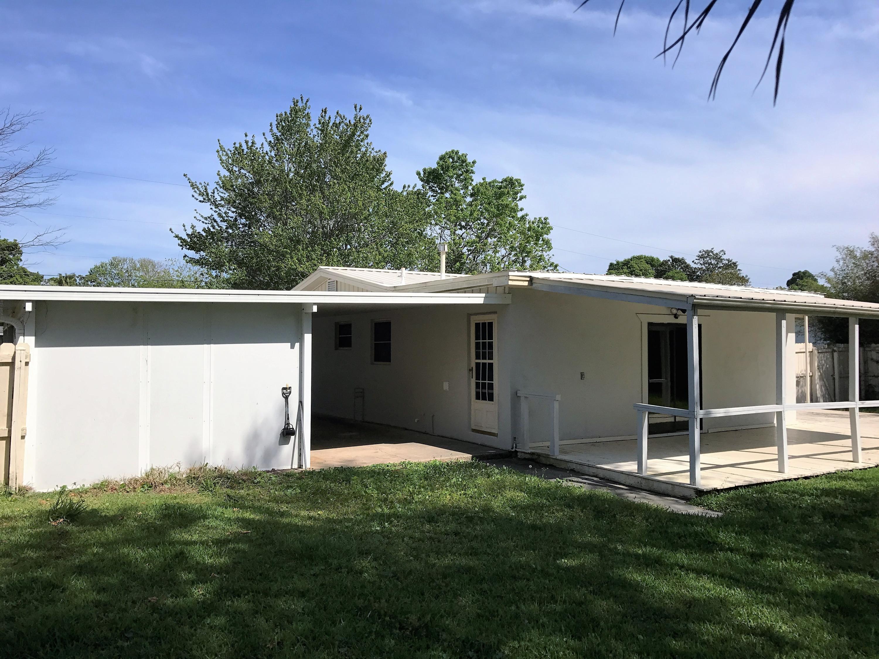 OAK TREE PARK - Residential