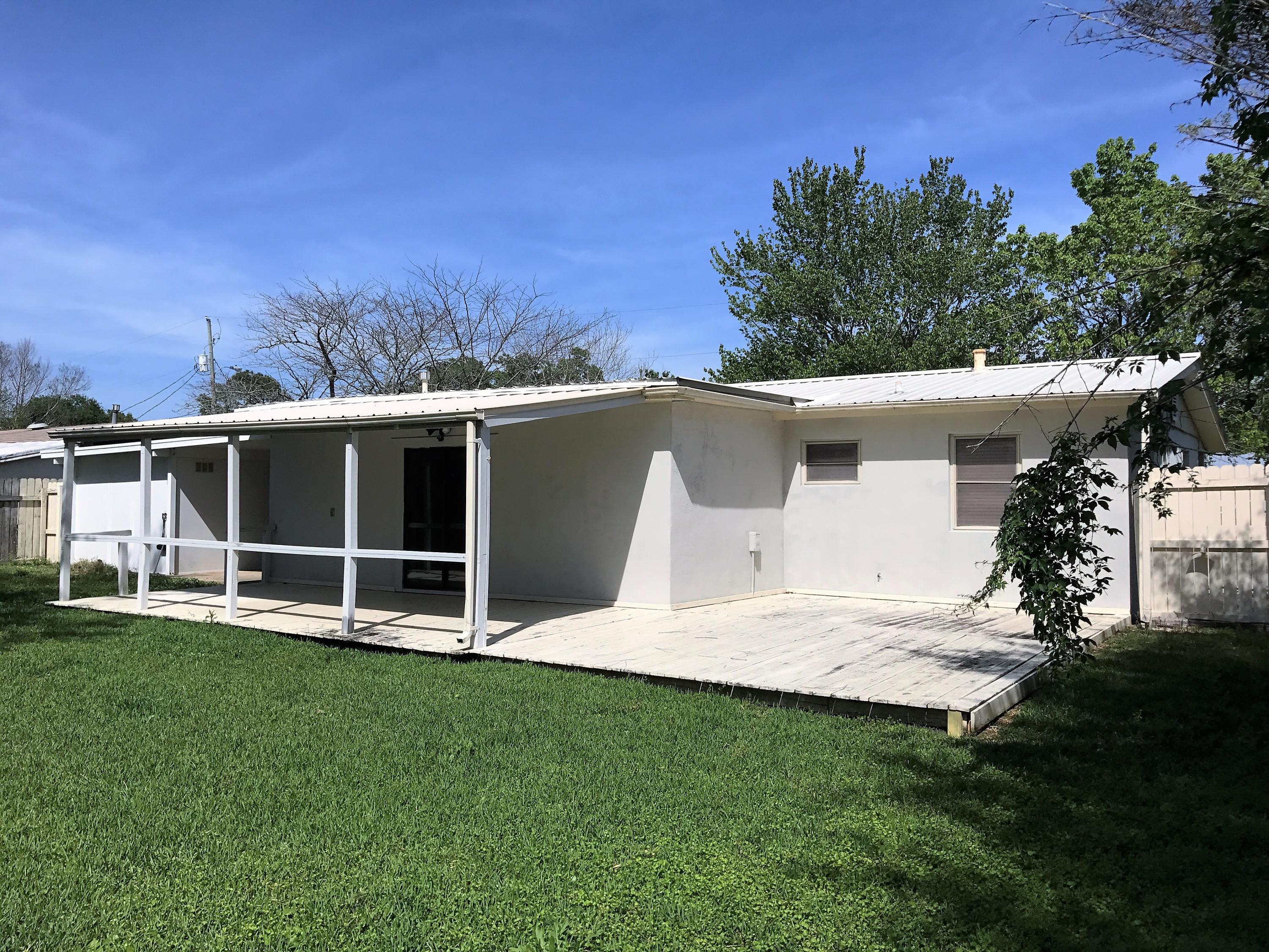 OAK TREE PARK - Residential