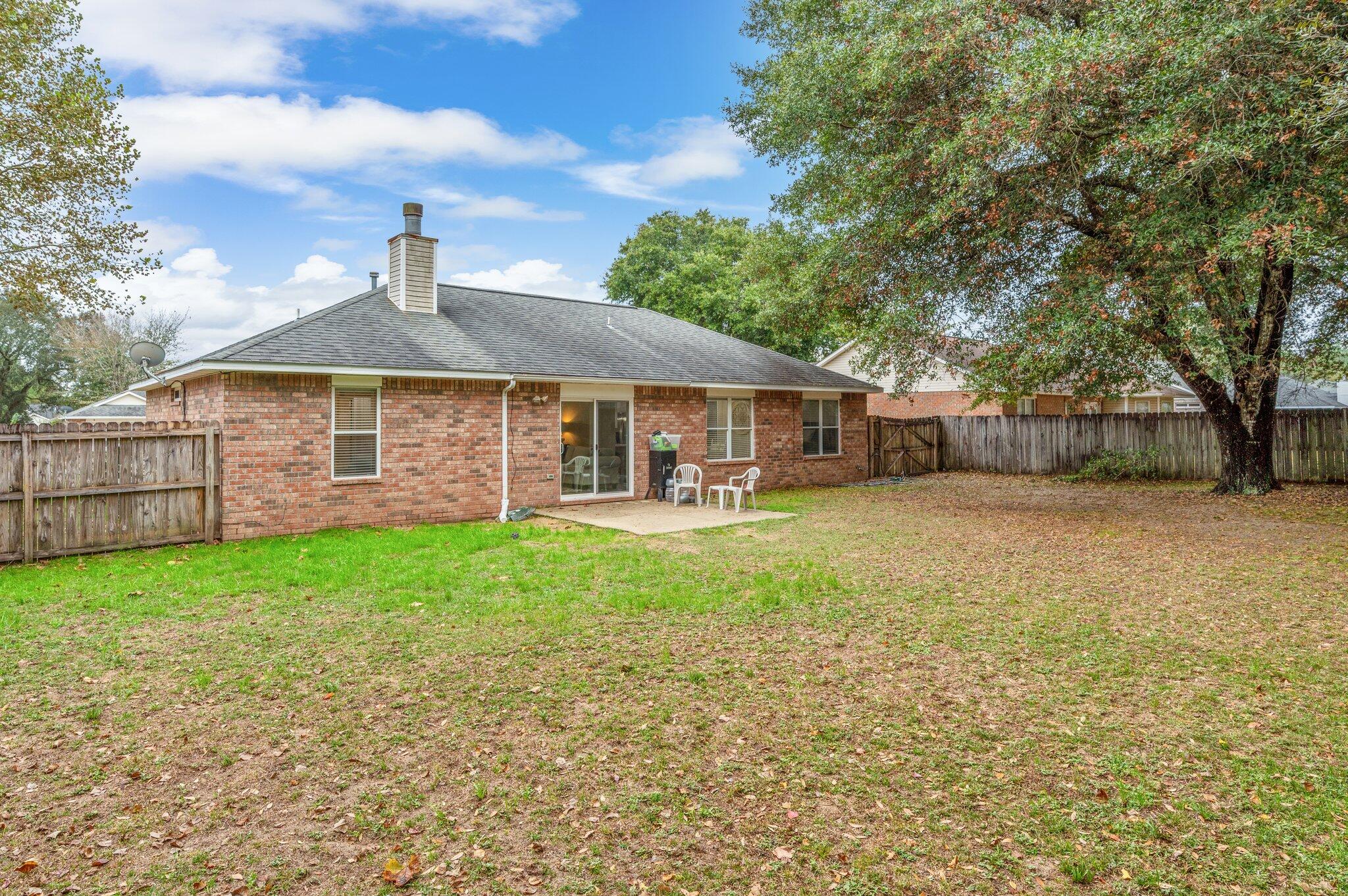 CHEROKEE BEND S/D - Residential