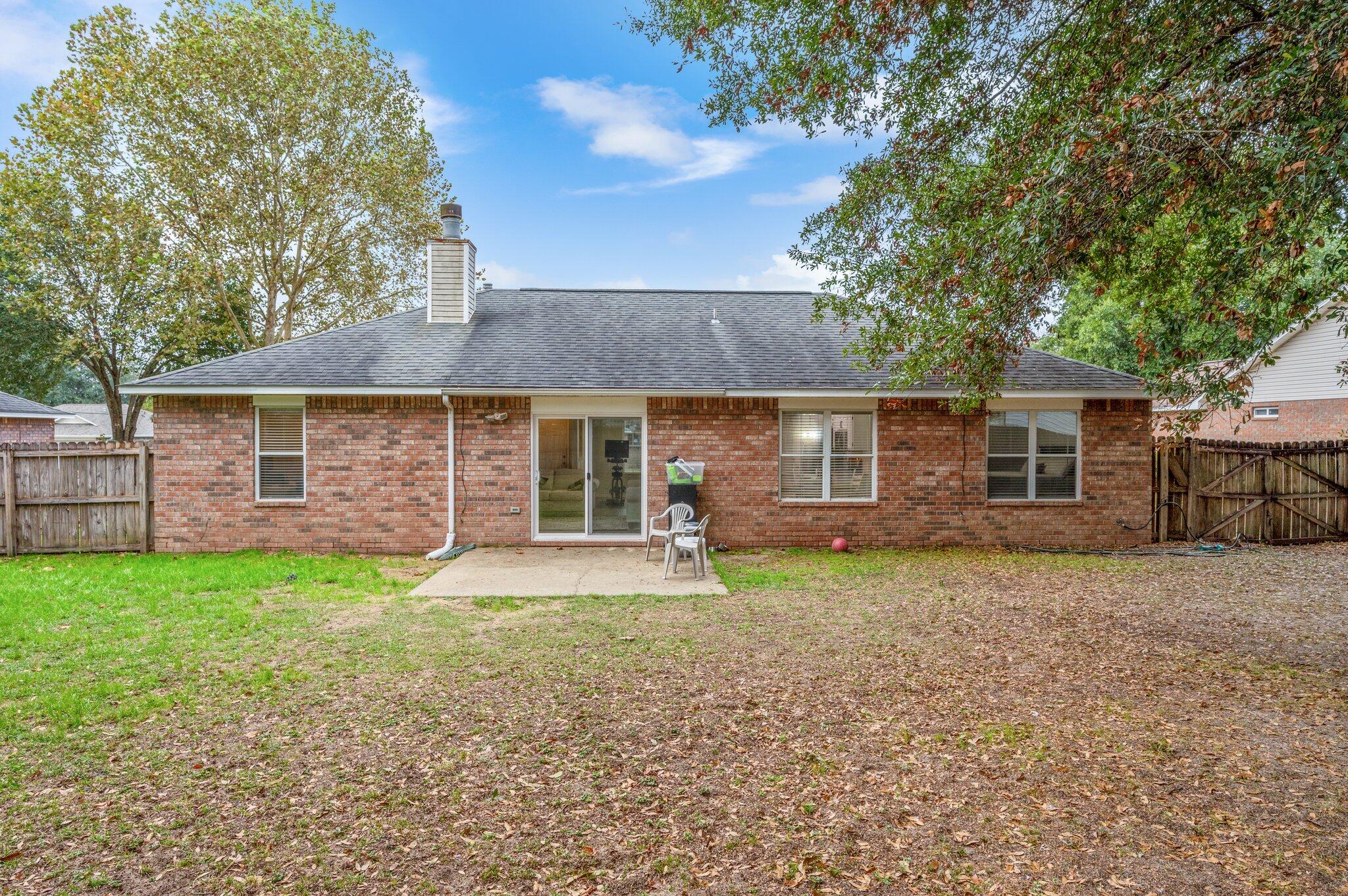 CHEROKEE BEND S/D - Residential