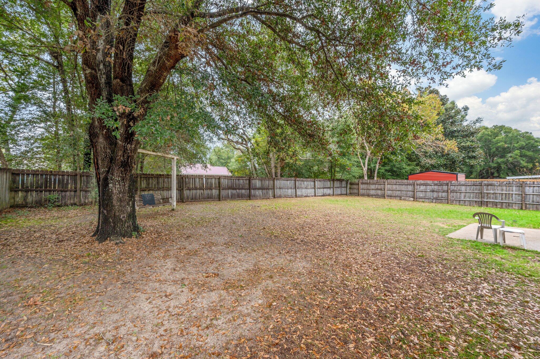 CHEROKEE BEND S/D - Residential