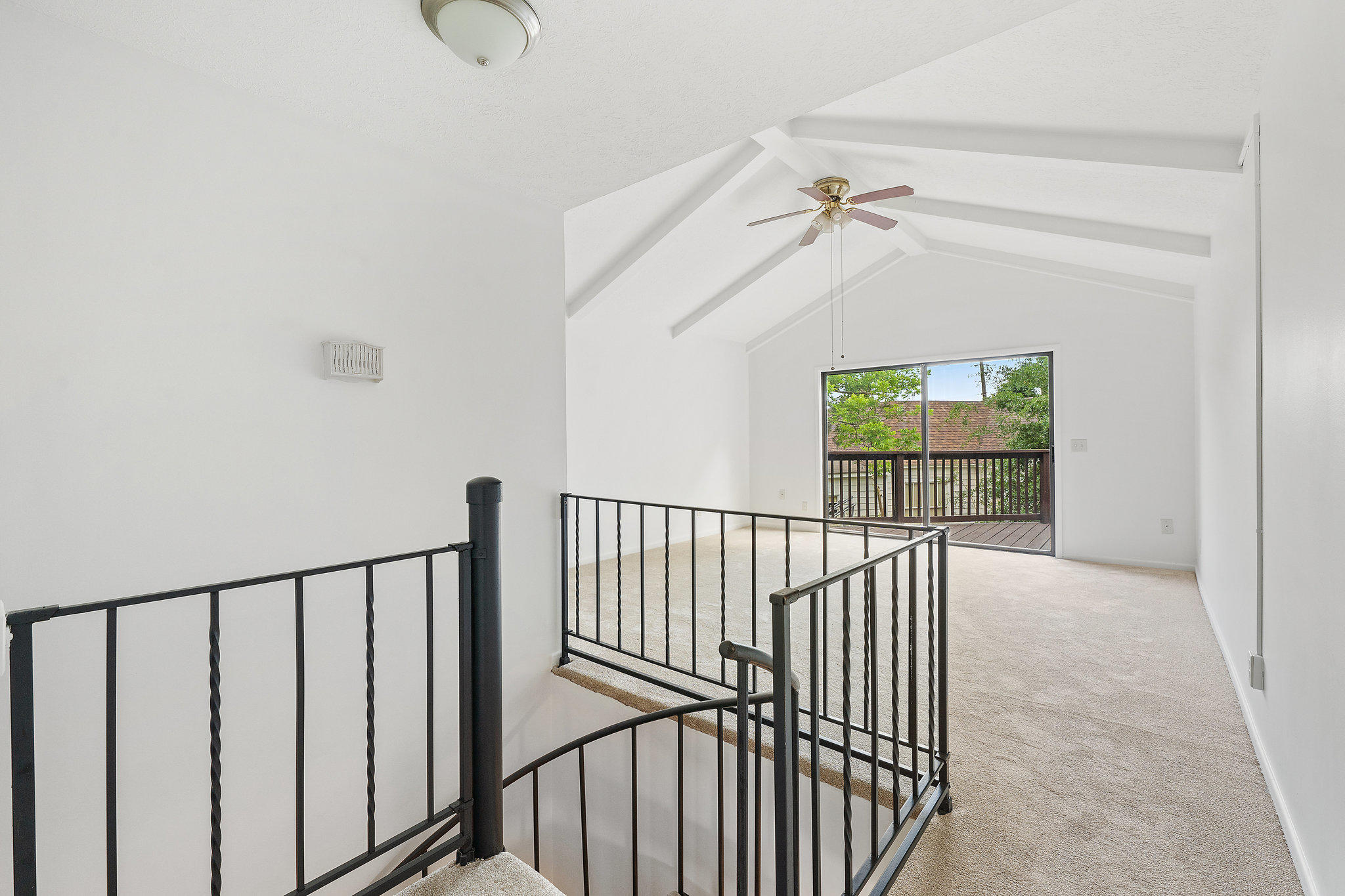Cedar Cove Apartments - Residential