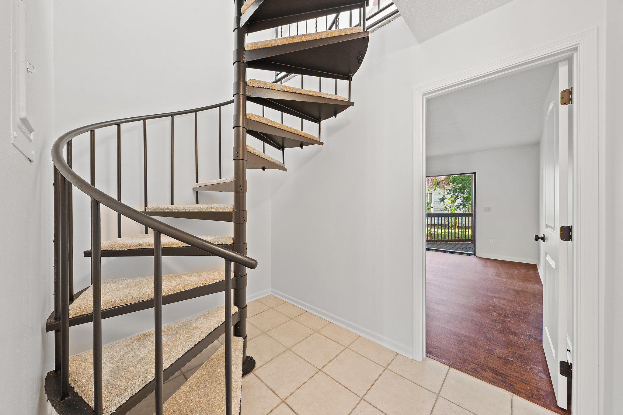 Cedar Cove Apartments - Residential