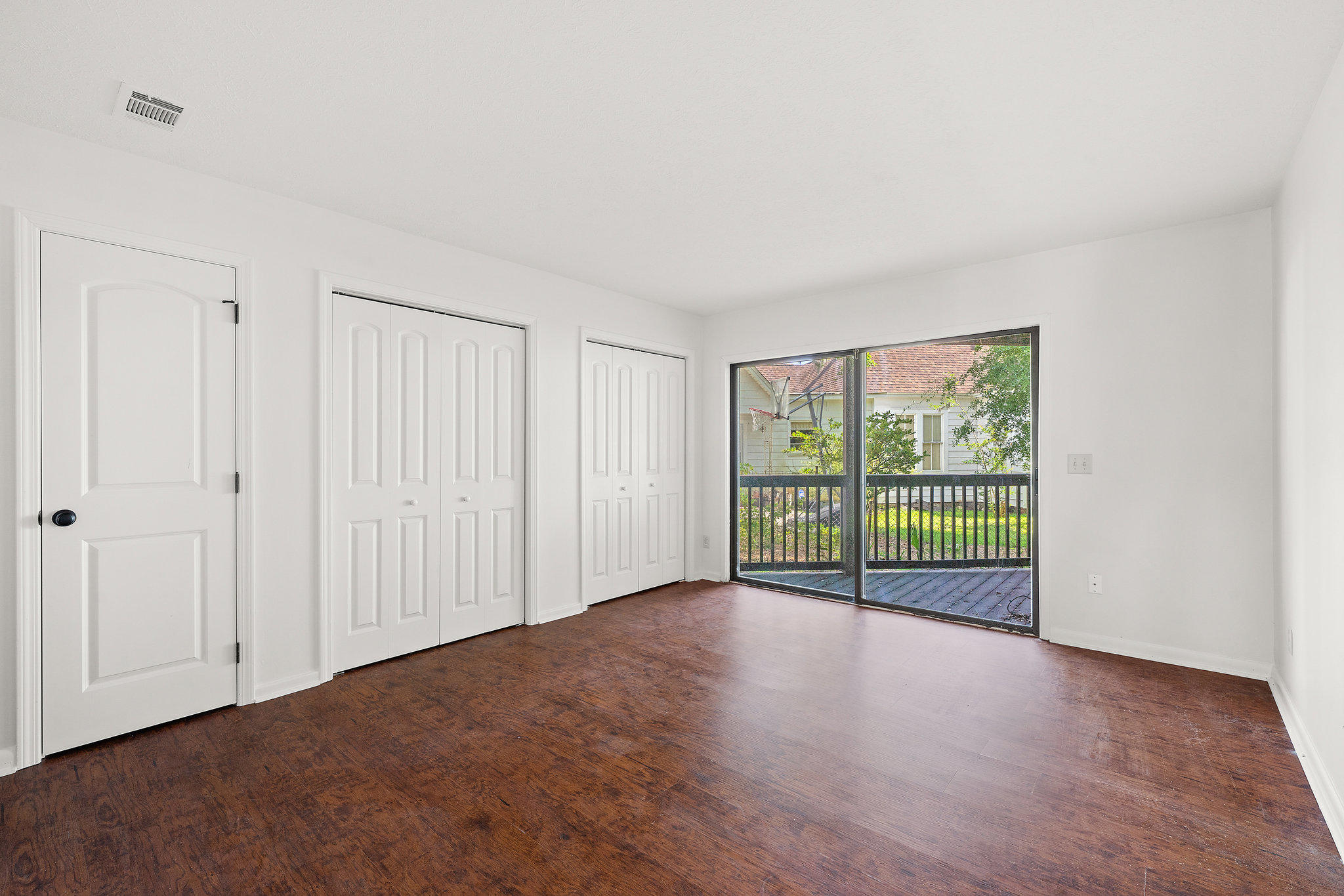 Cedar Cove Apartments - Residential