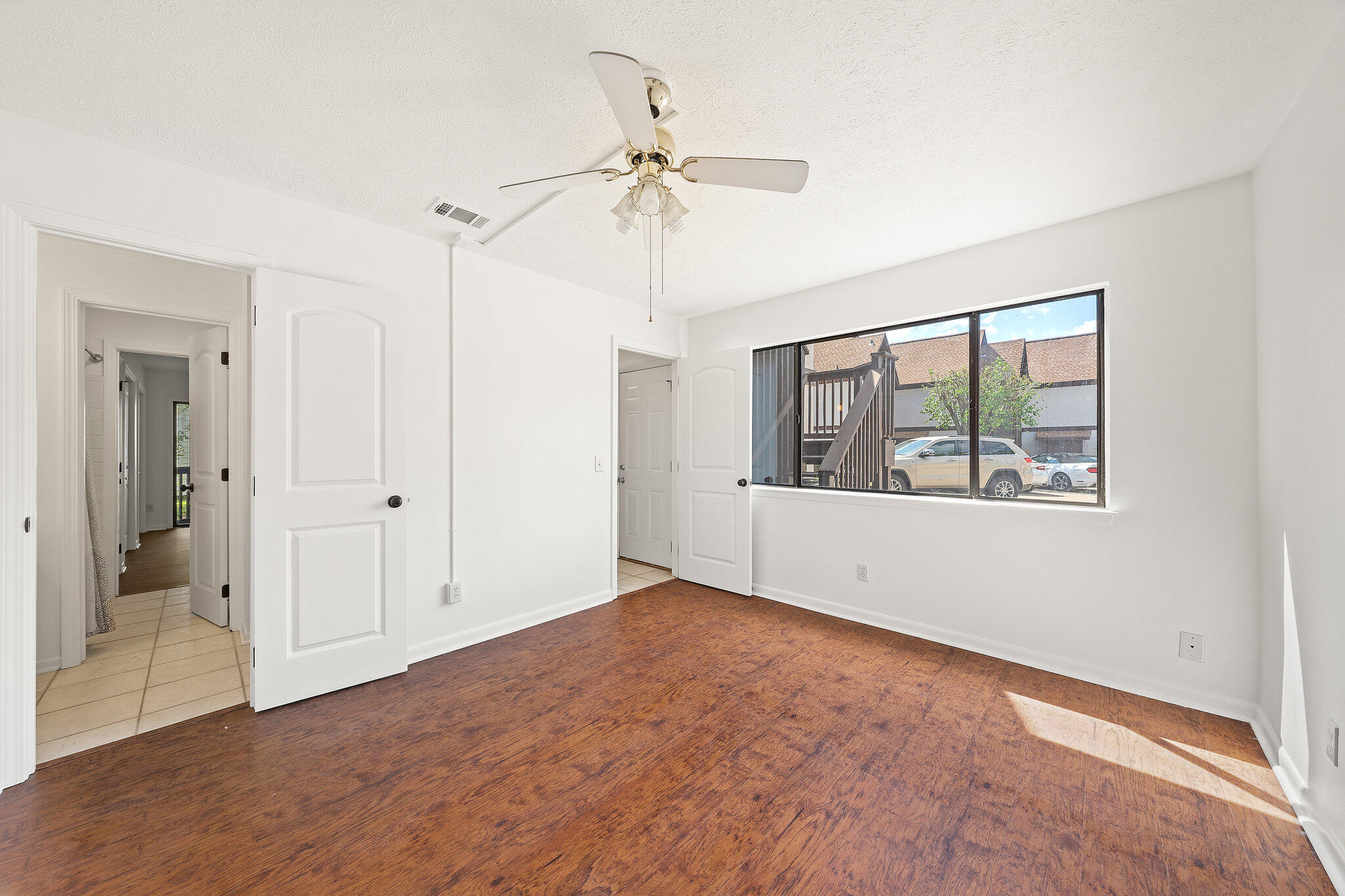 Cedar Cove Apartments - Residential