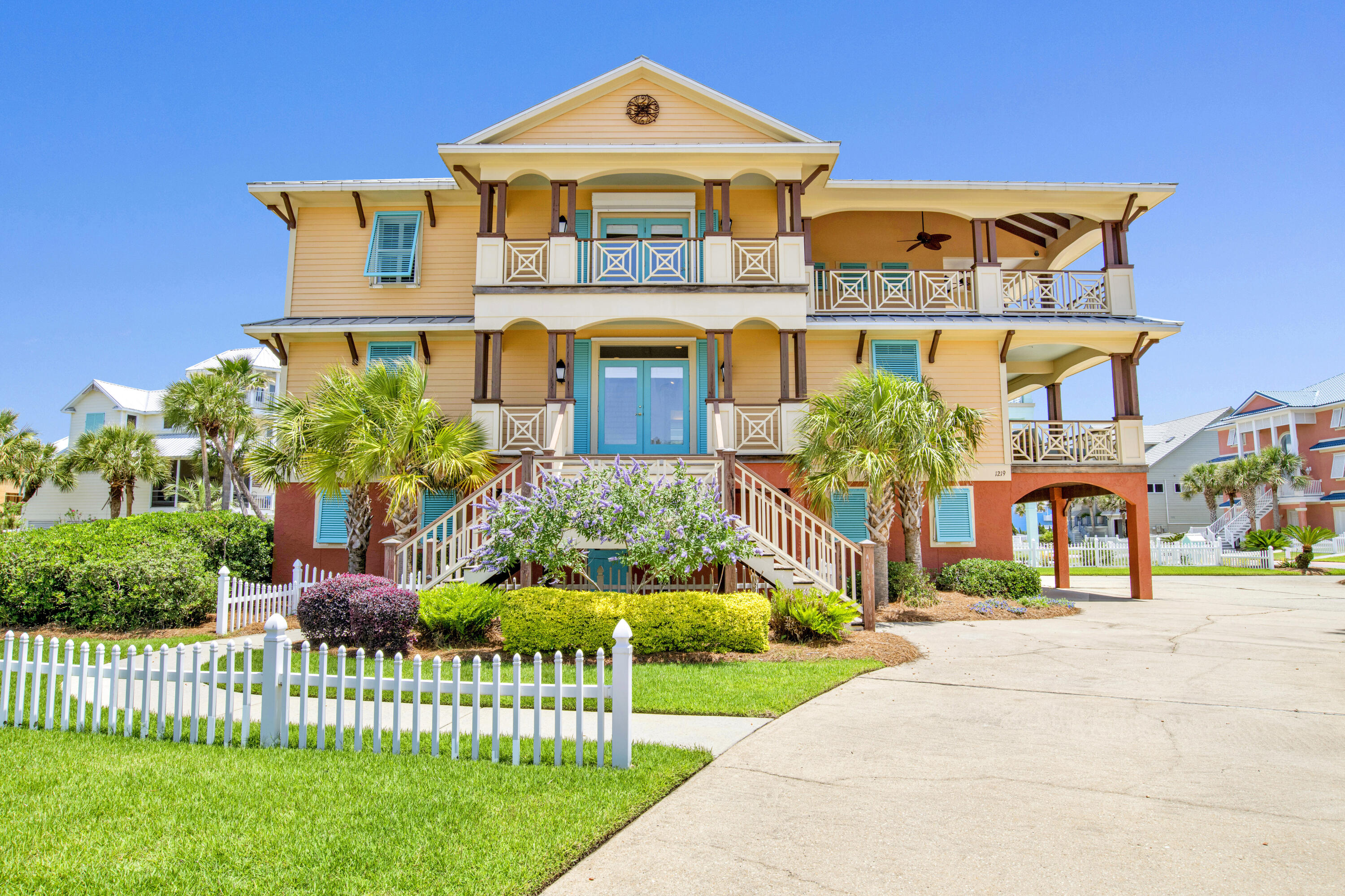 1219 Parasol Place