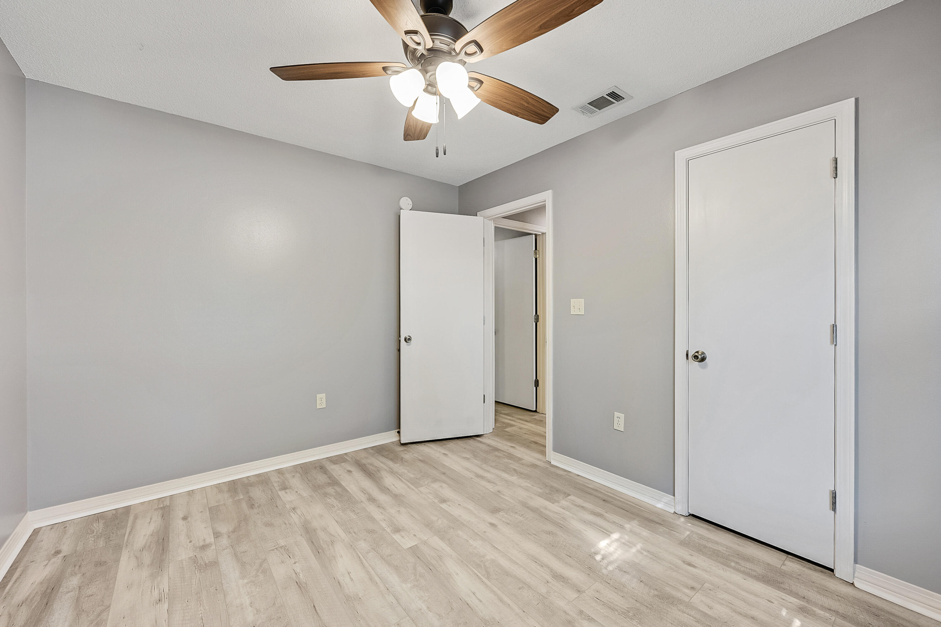 SHOAL TERRACE ESTATES - Residential