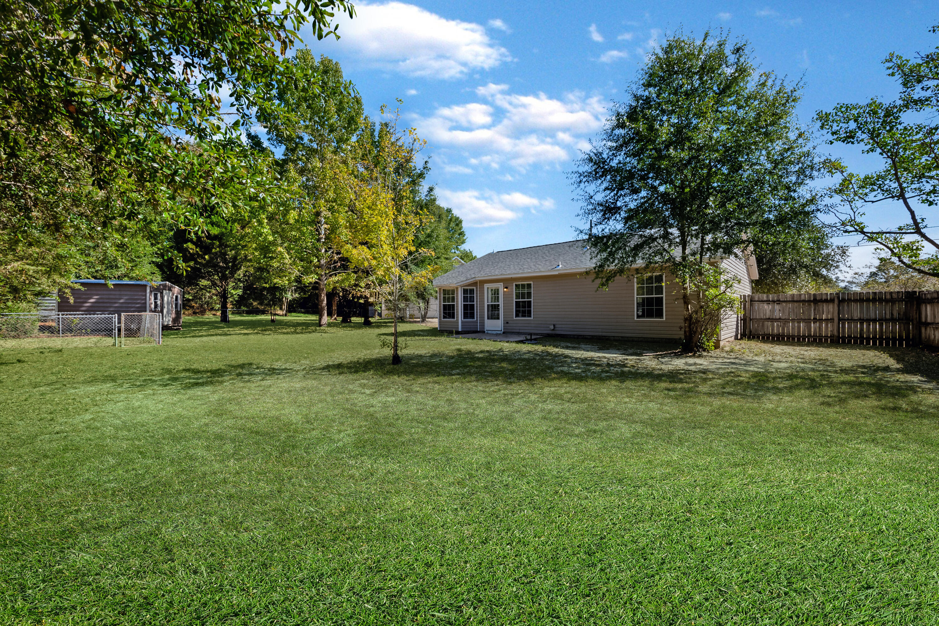 SHOAL TERRACE ESTATES - Residential