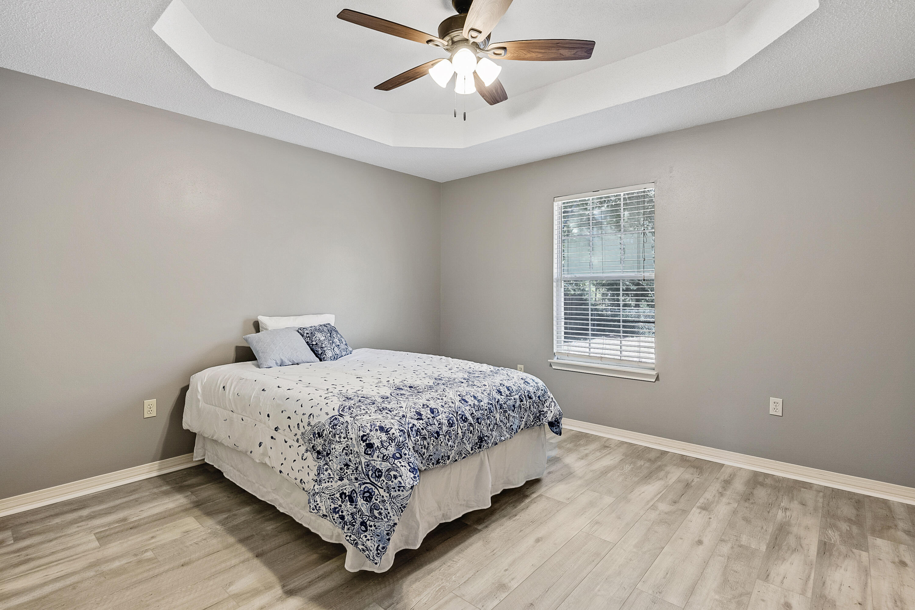 SHOAL TERRACE ESTATES - Residential