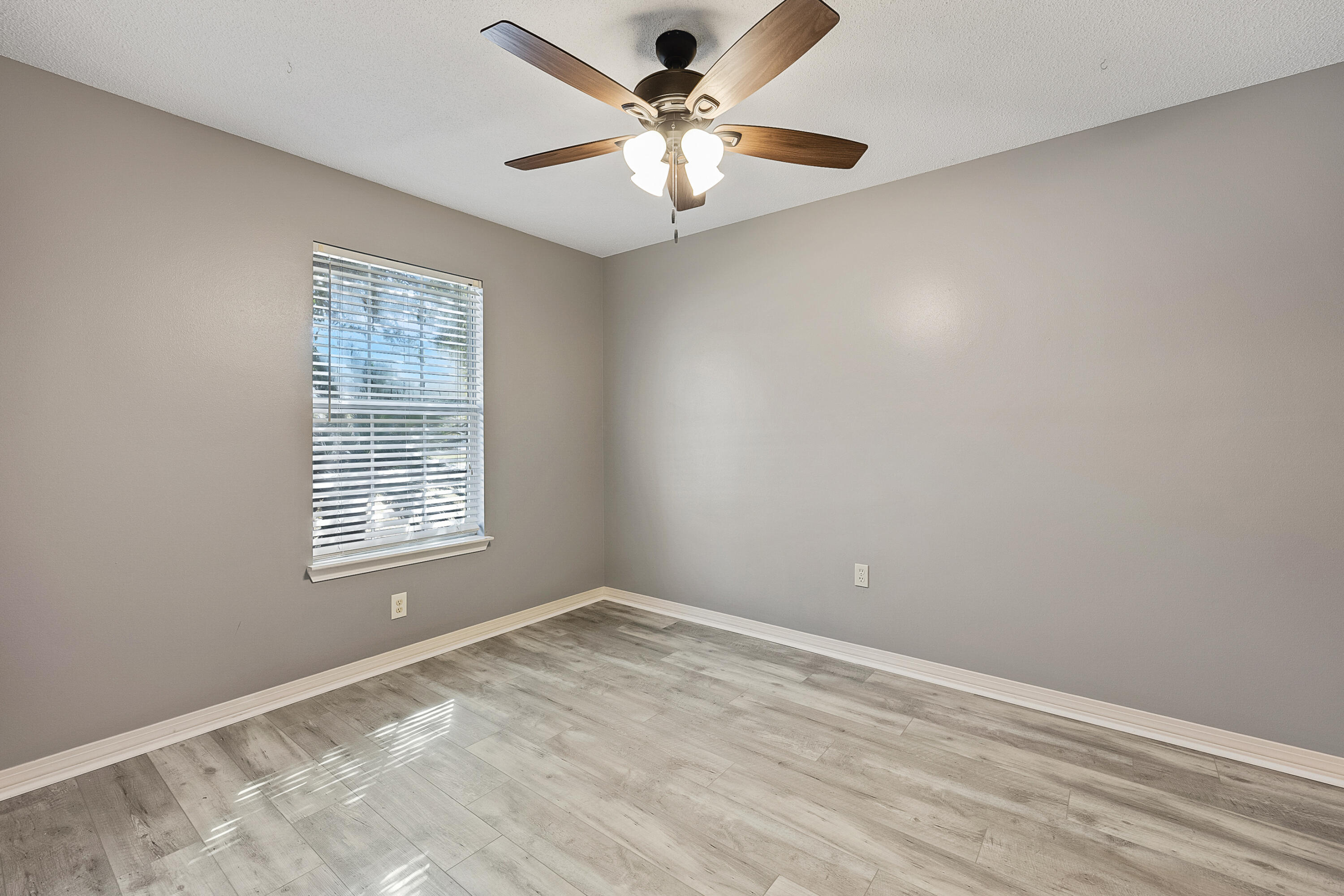 SHOAL TERRACE ESTATES - Residential