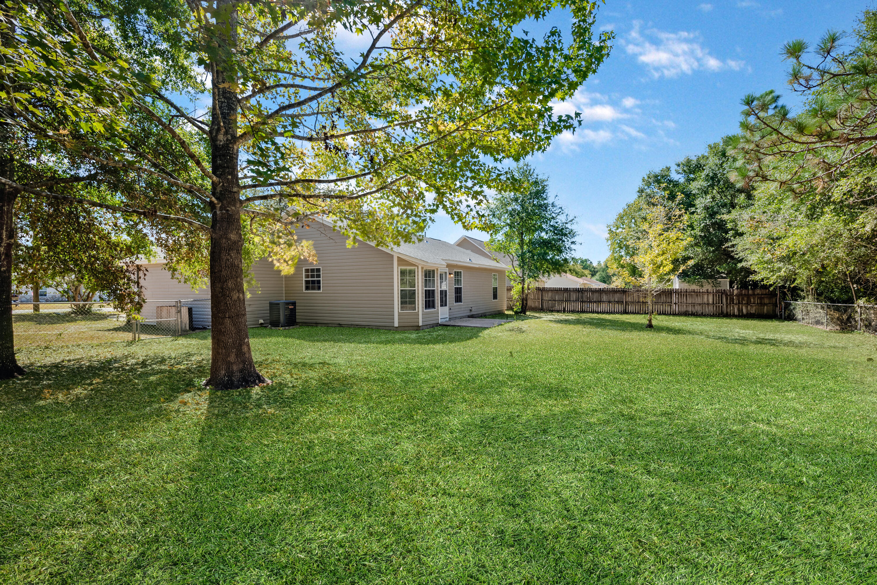 SHOAL TERRACE ESTATES - Residential