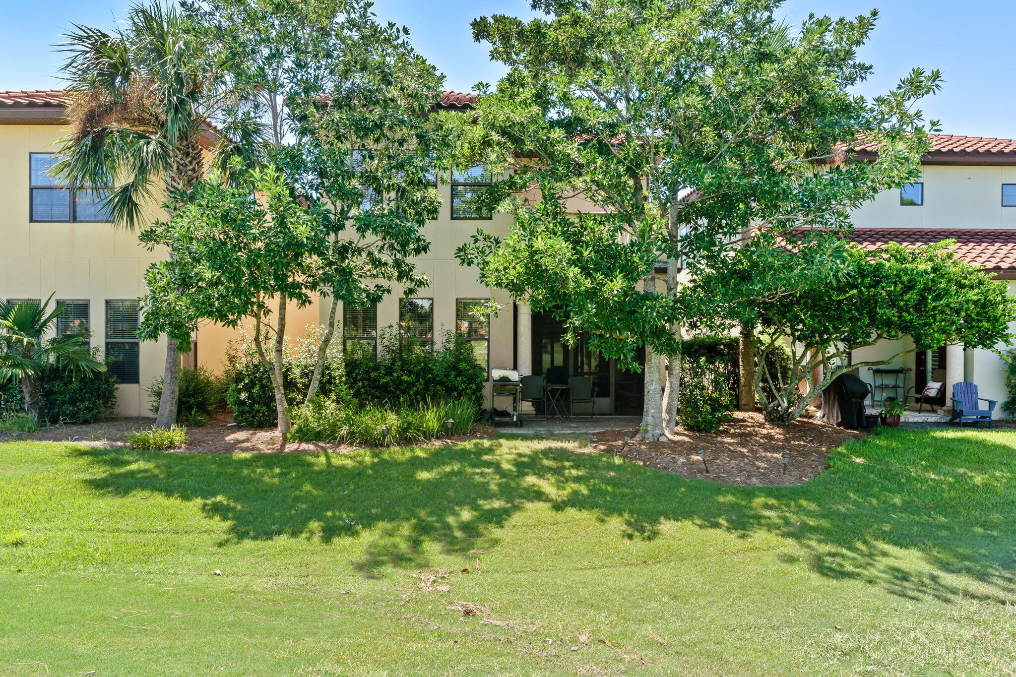 VILLA LAGO - Residential